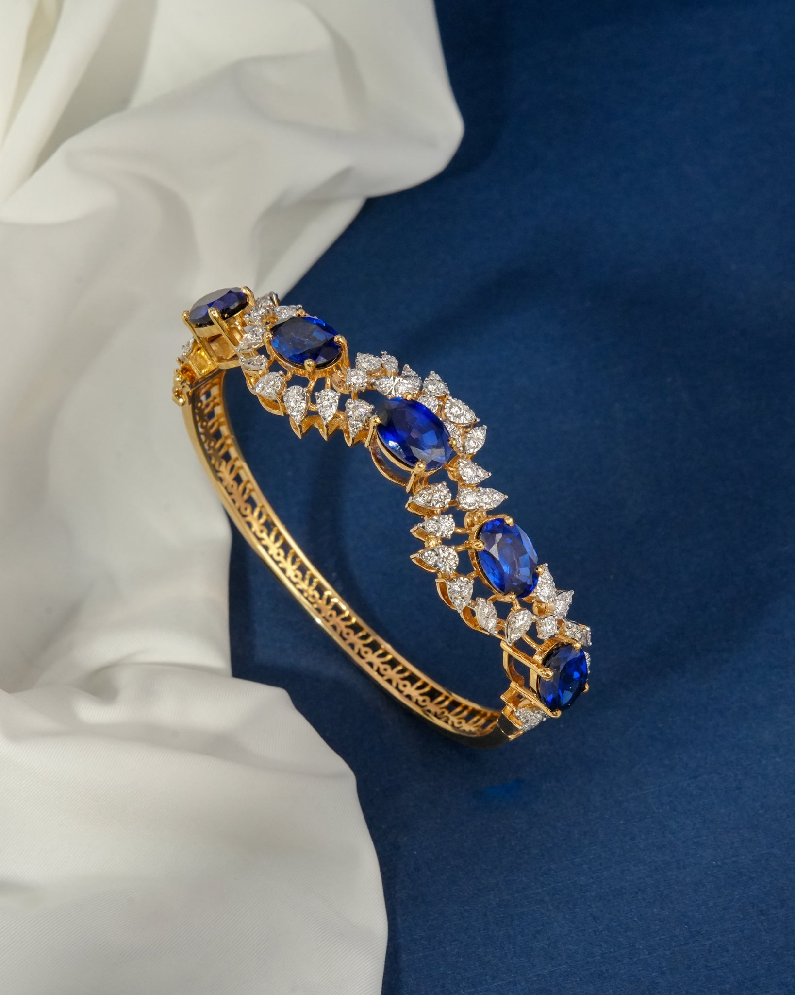 Diamond Loose Bracelet