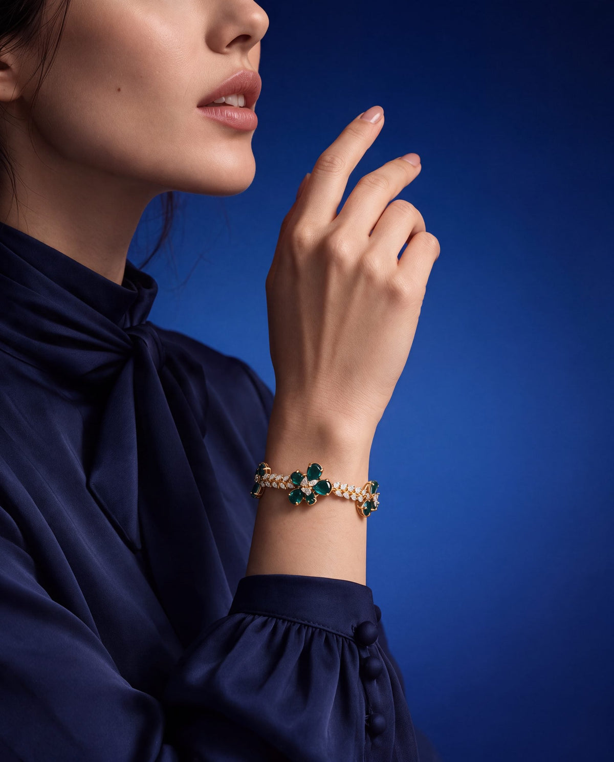Tarakini Diamond Bangle