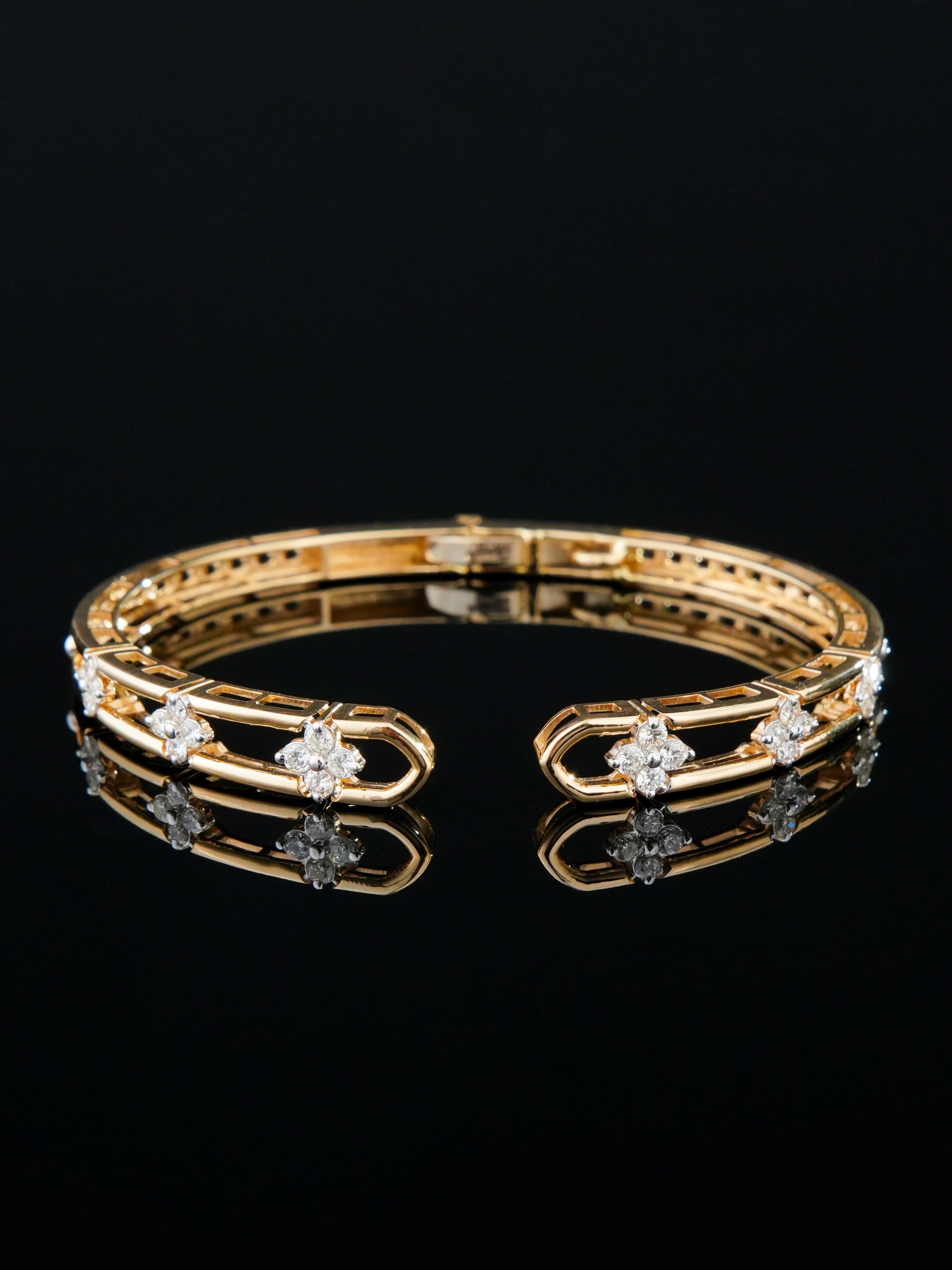 Aziza Diamond Loose Bracelet
