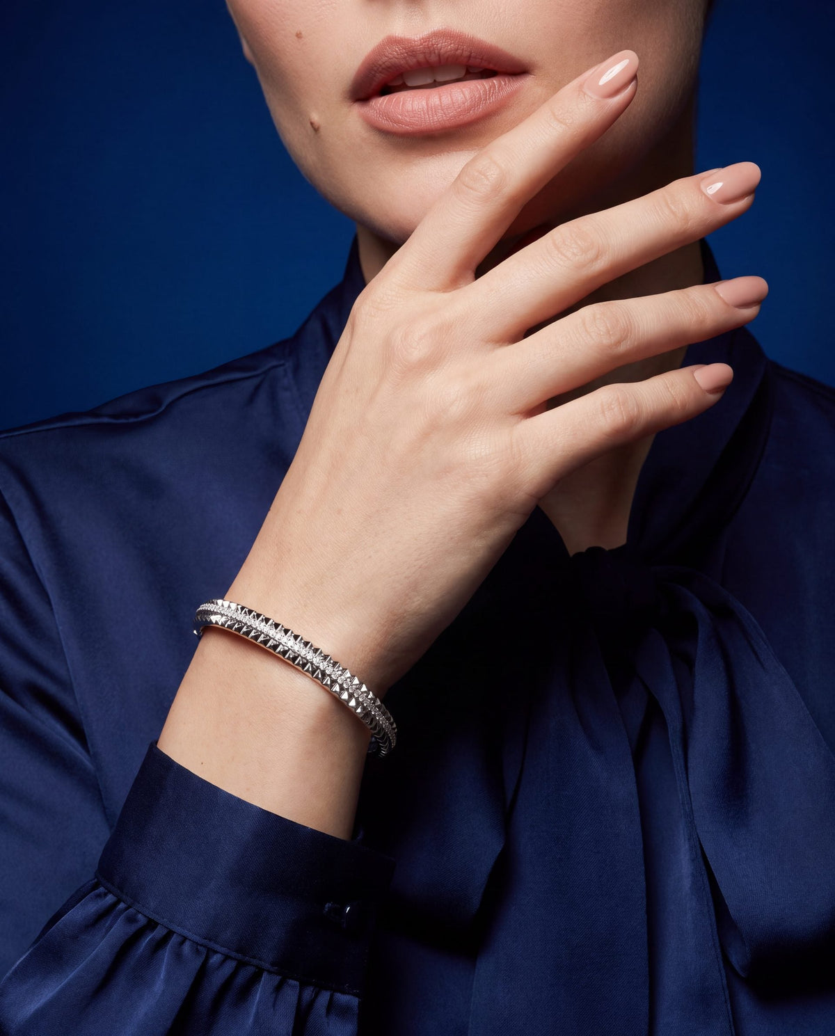 Indrayani Diamond Bangle
