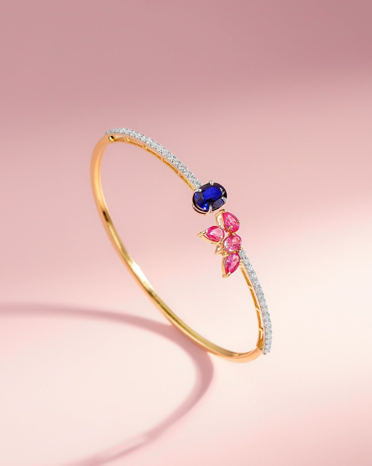 Manjushri Diamond Bangle
