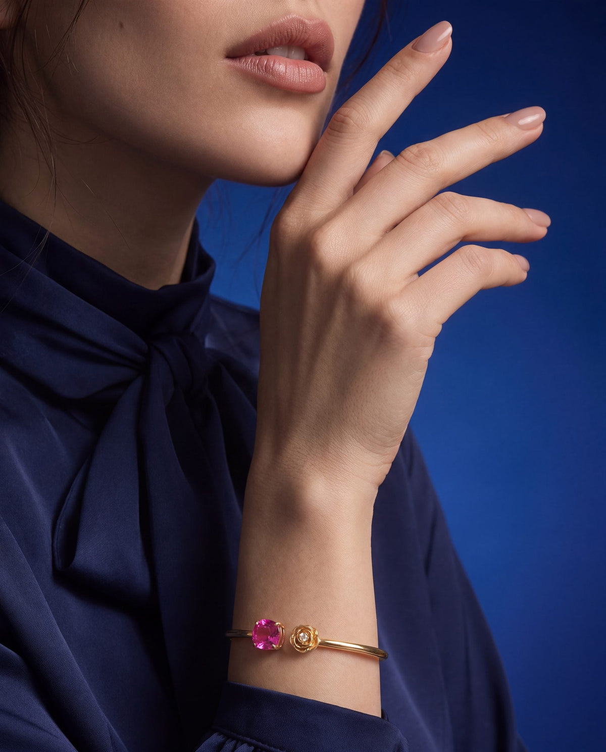 Manika Diamond Bangle