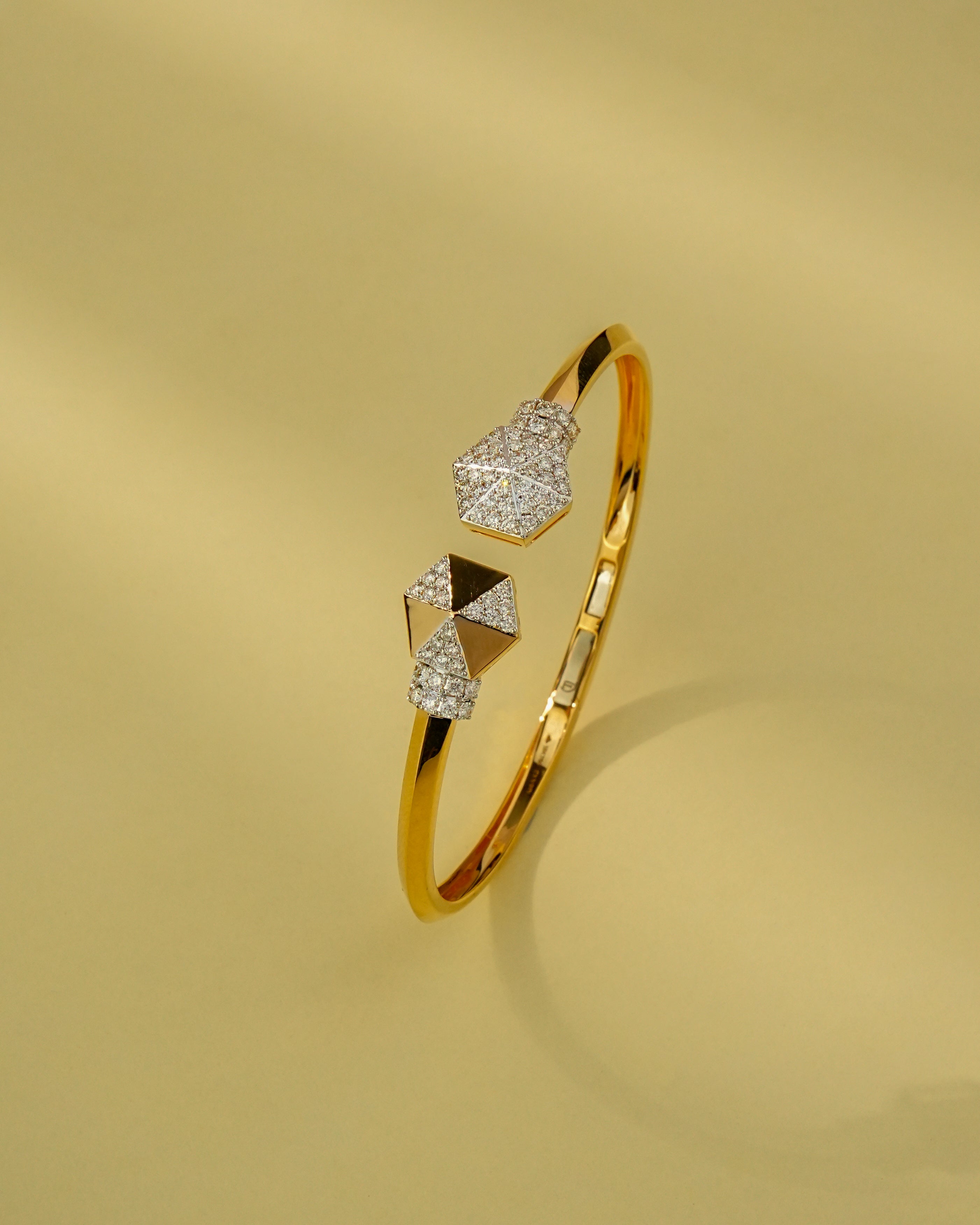 Diamond Loose Bracelet