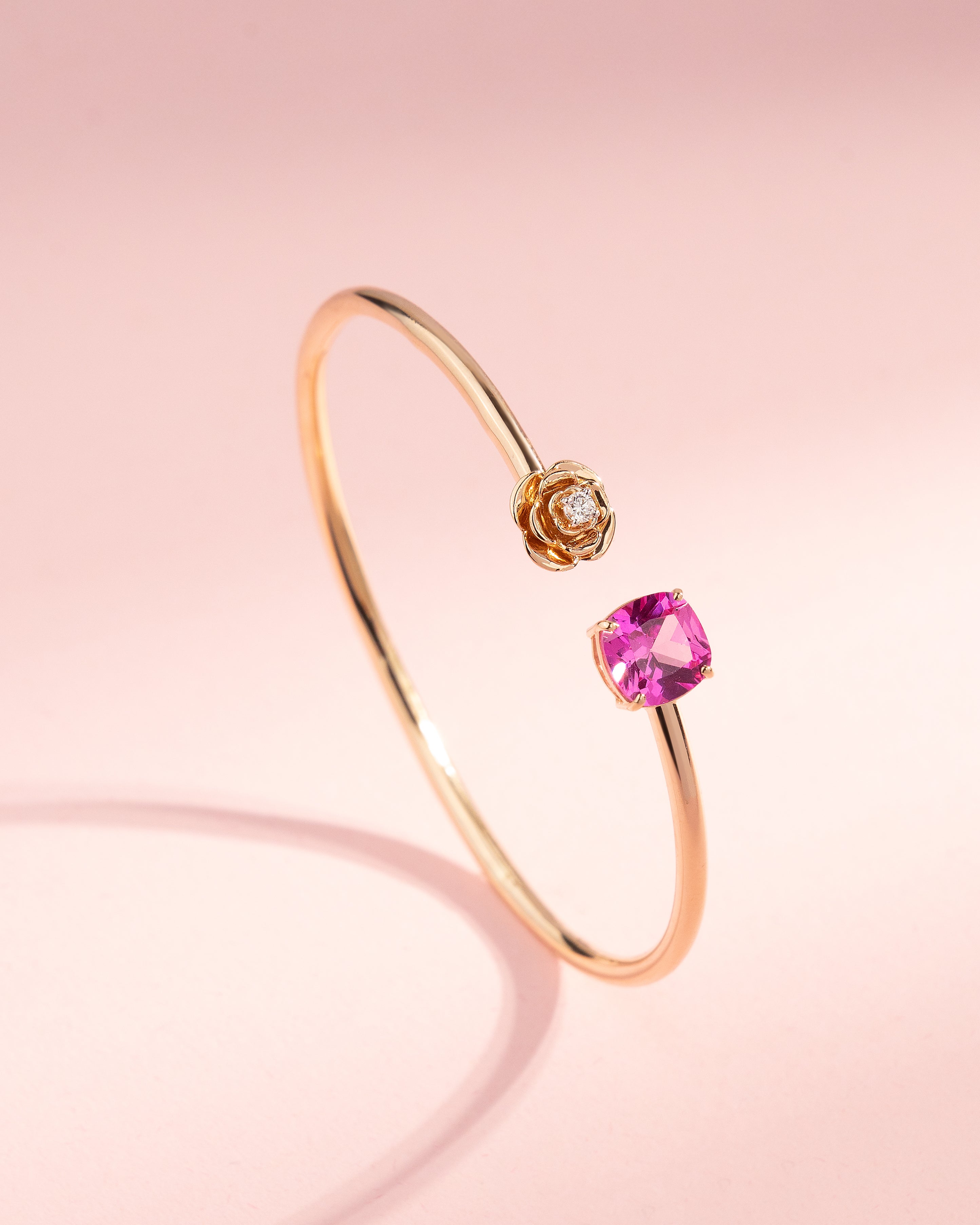Manika Diamond Bangle