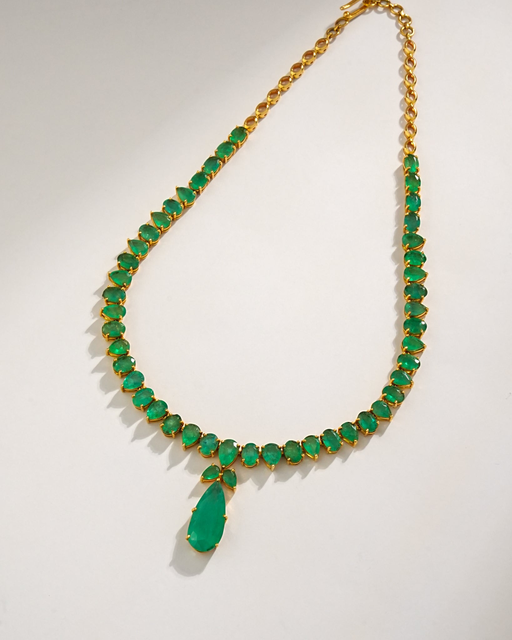 Trivina Emerald Necklace
