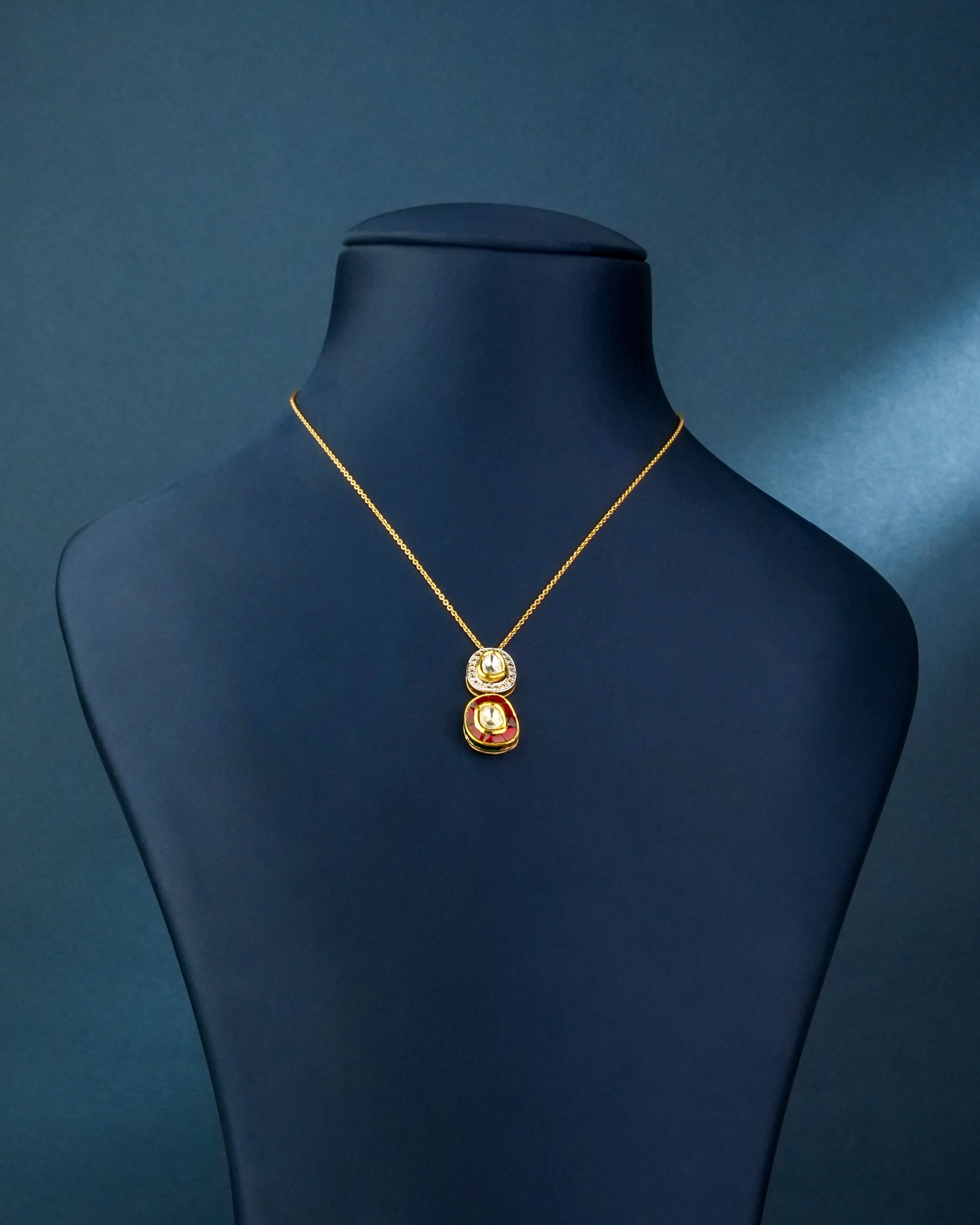 Suhani Polki And Diamond Pendant