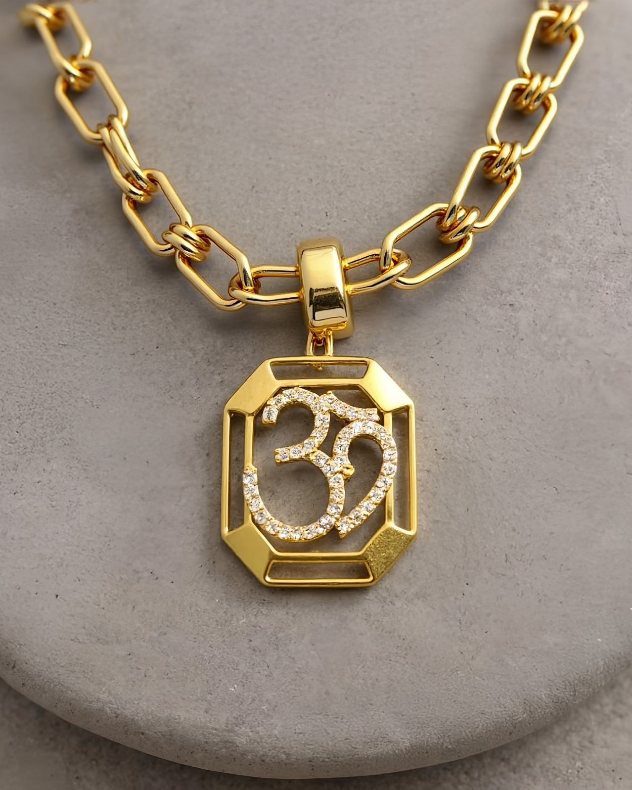 Ishaan Diamond Pendant