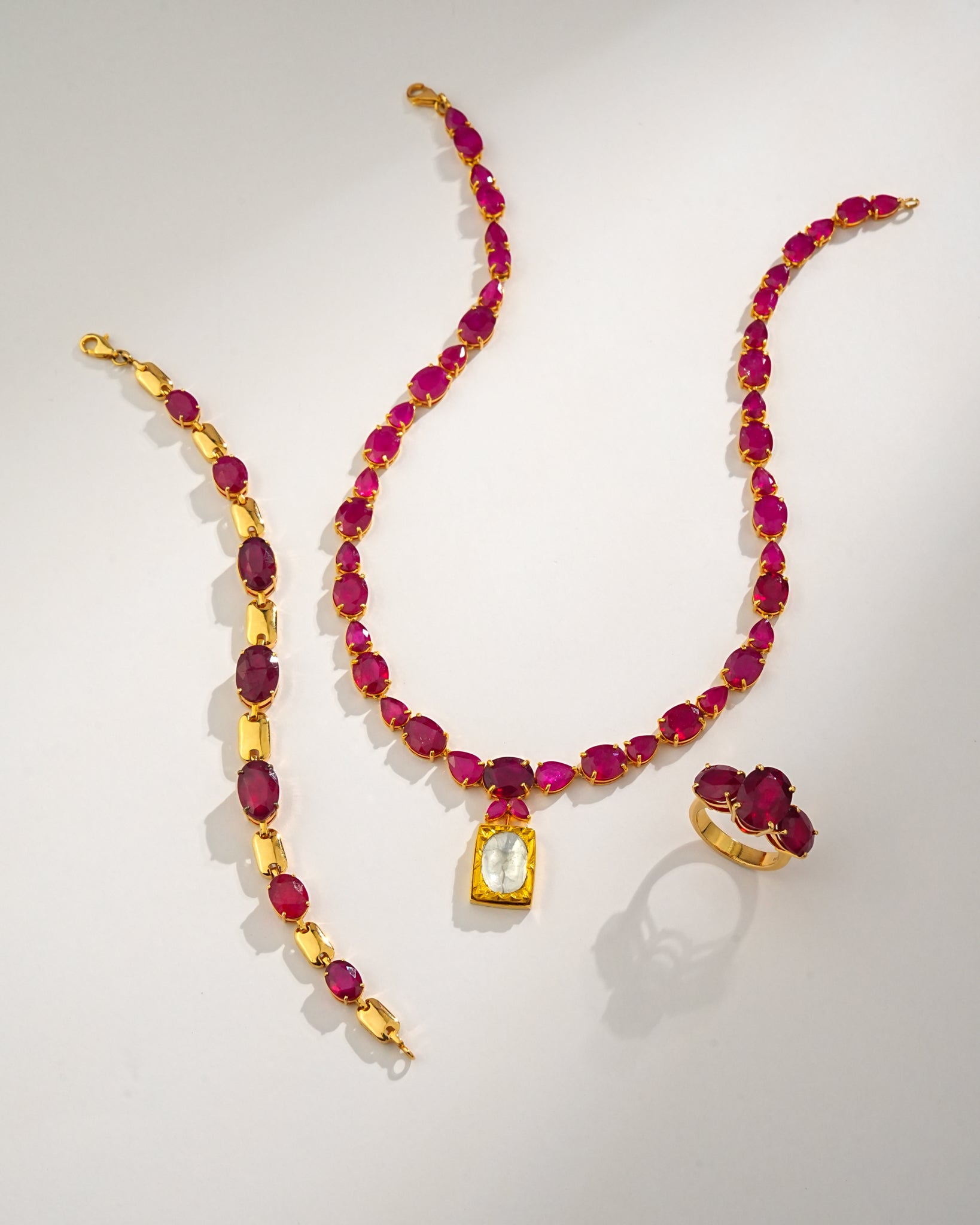 Veena Ruby Loose Bracelet