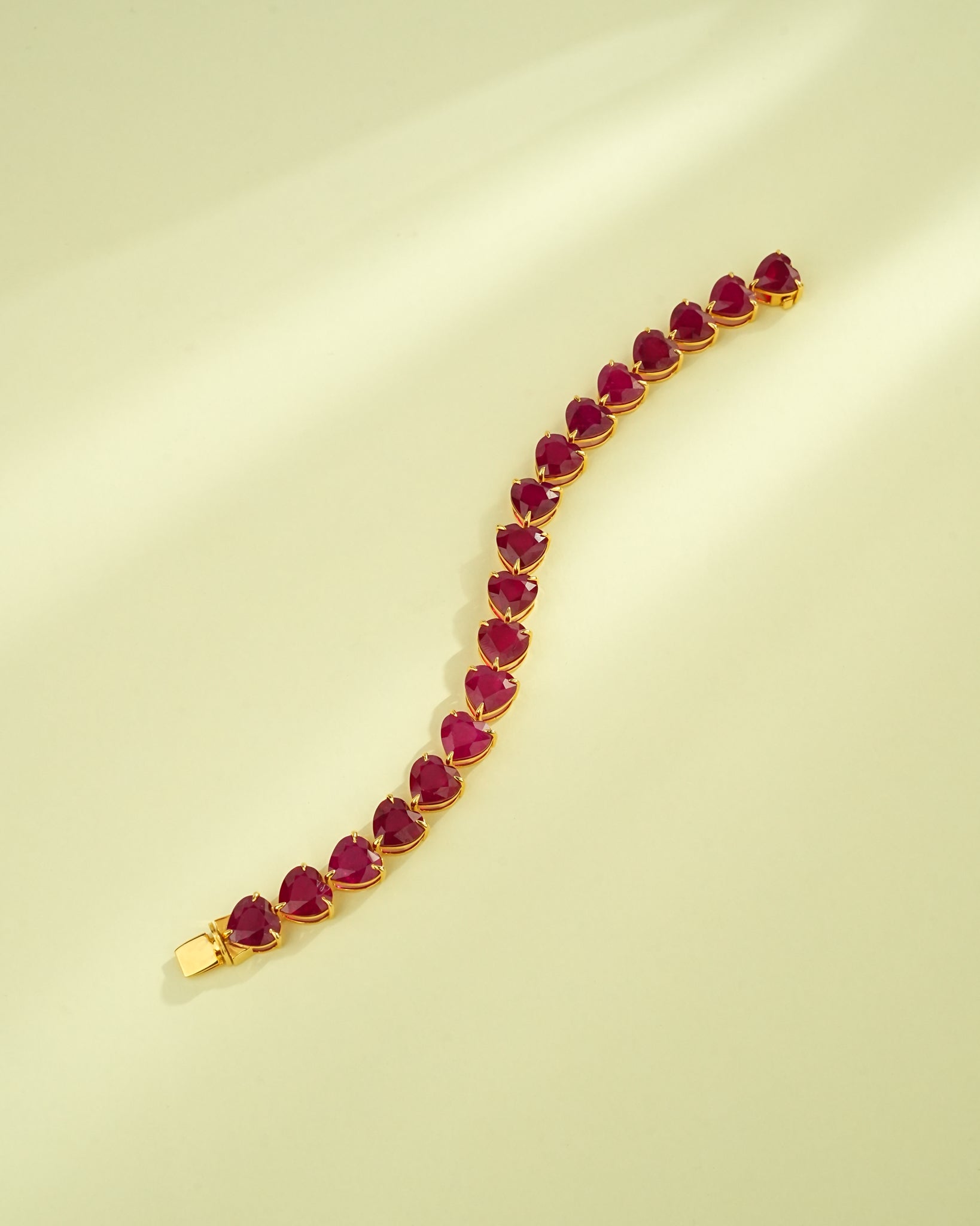 Ishika Ruby Loose Bracelet