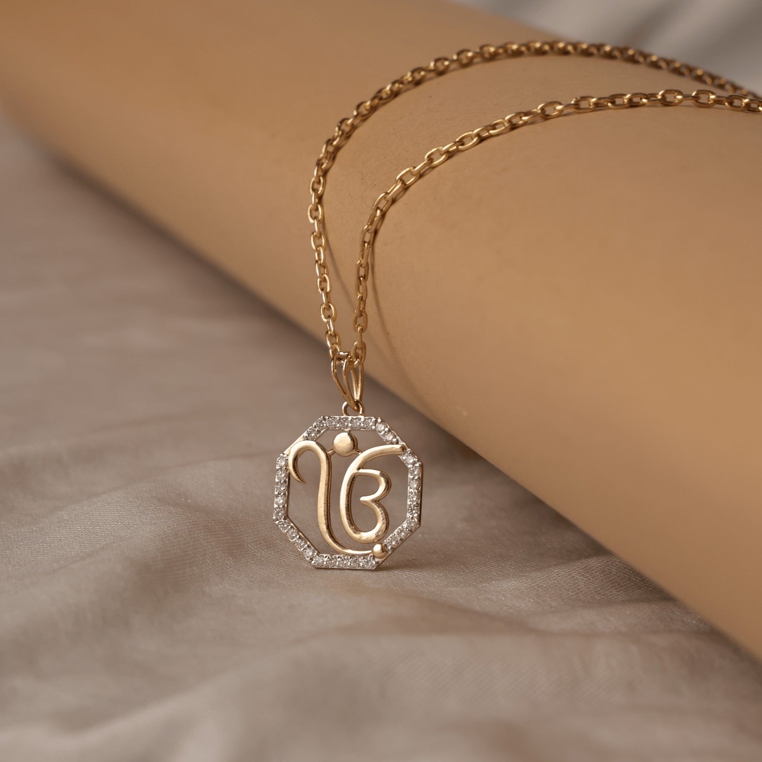 Gold Diamond Pendant