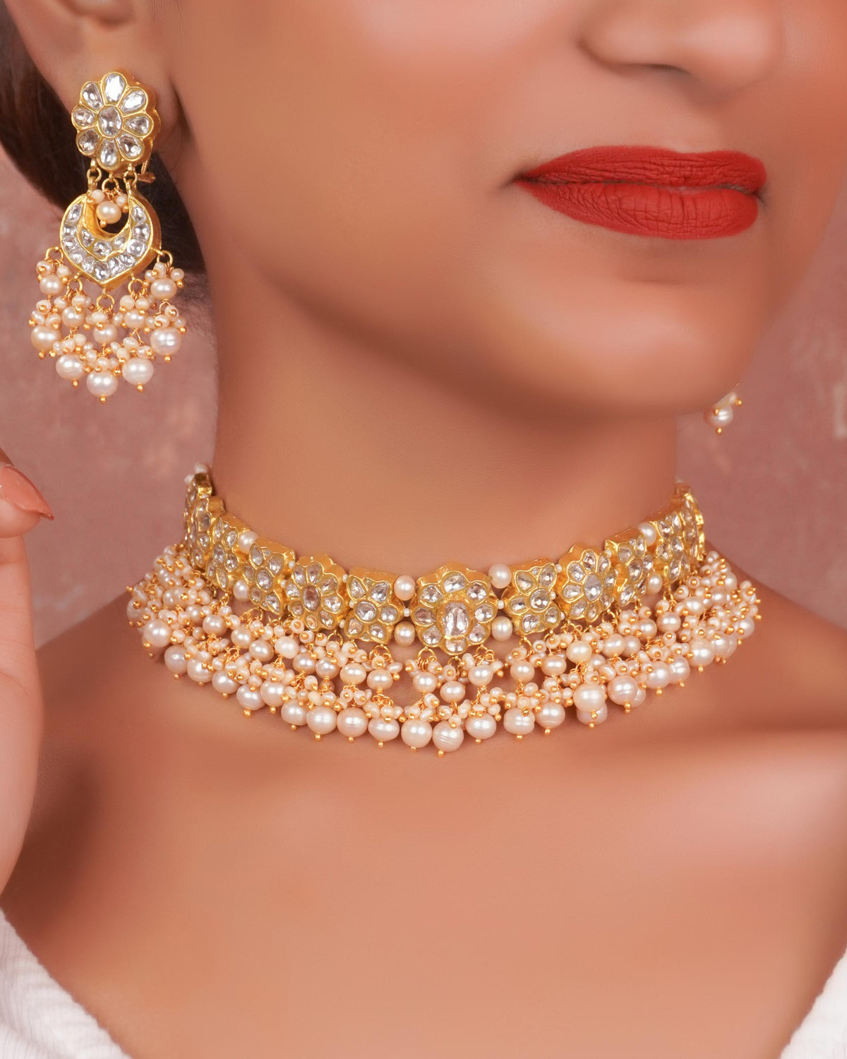 Mehek Choker And Sonali Chandbalis Polki Set