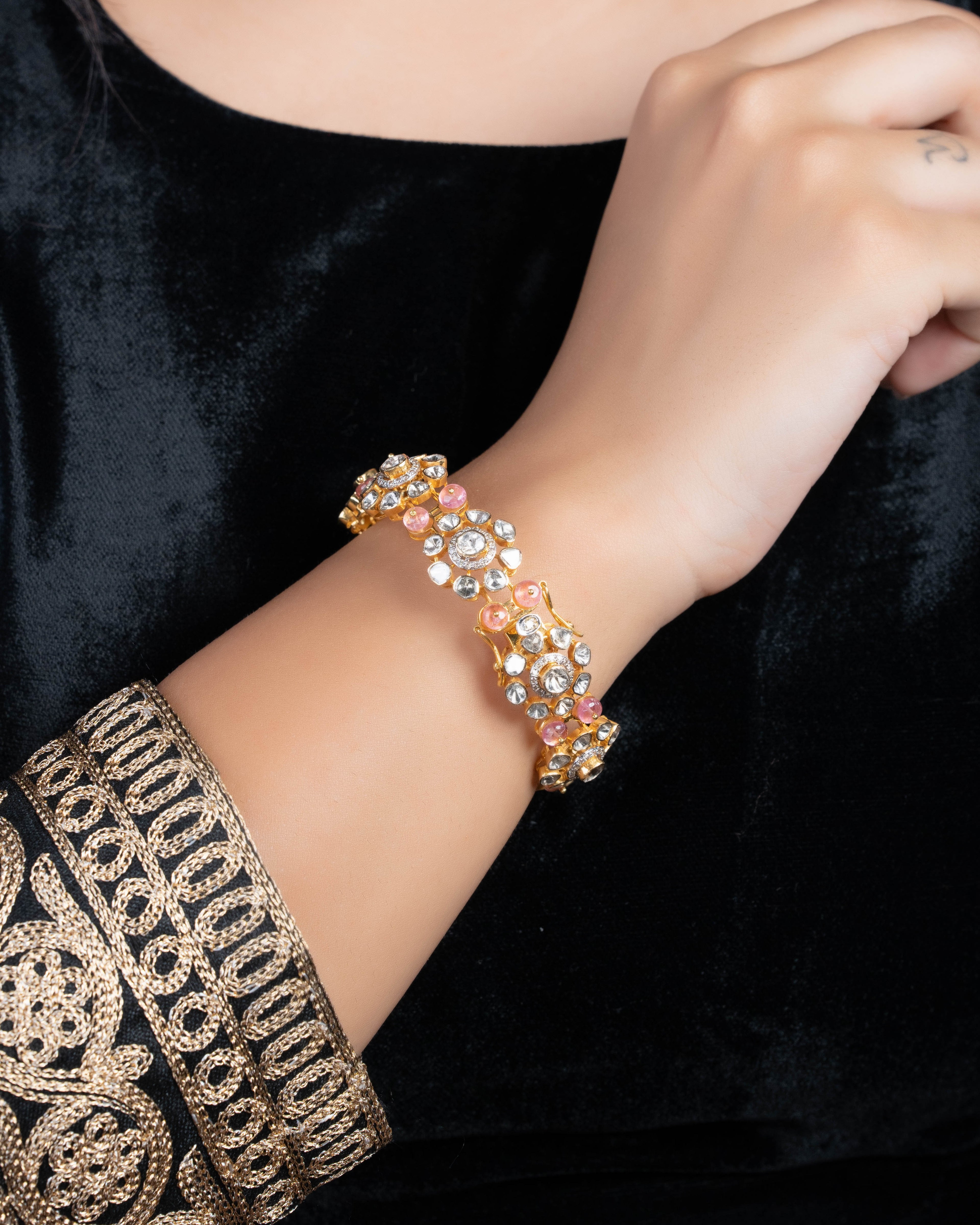 Kashuma Polki And Diamond Bangle