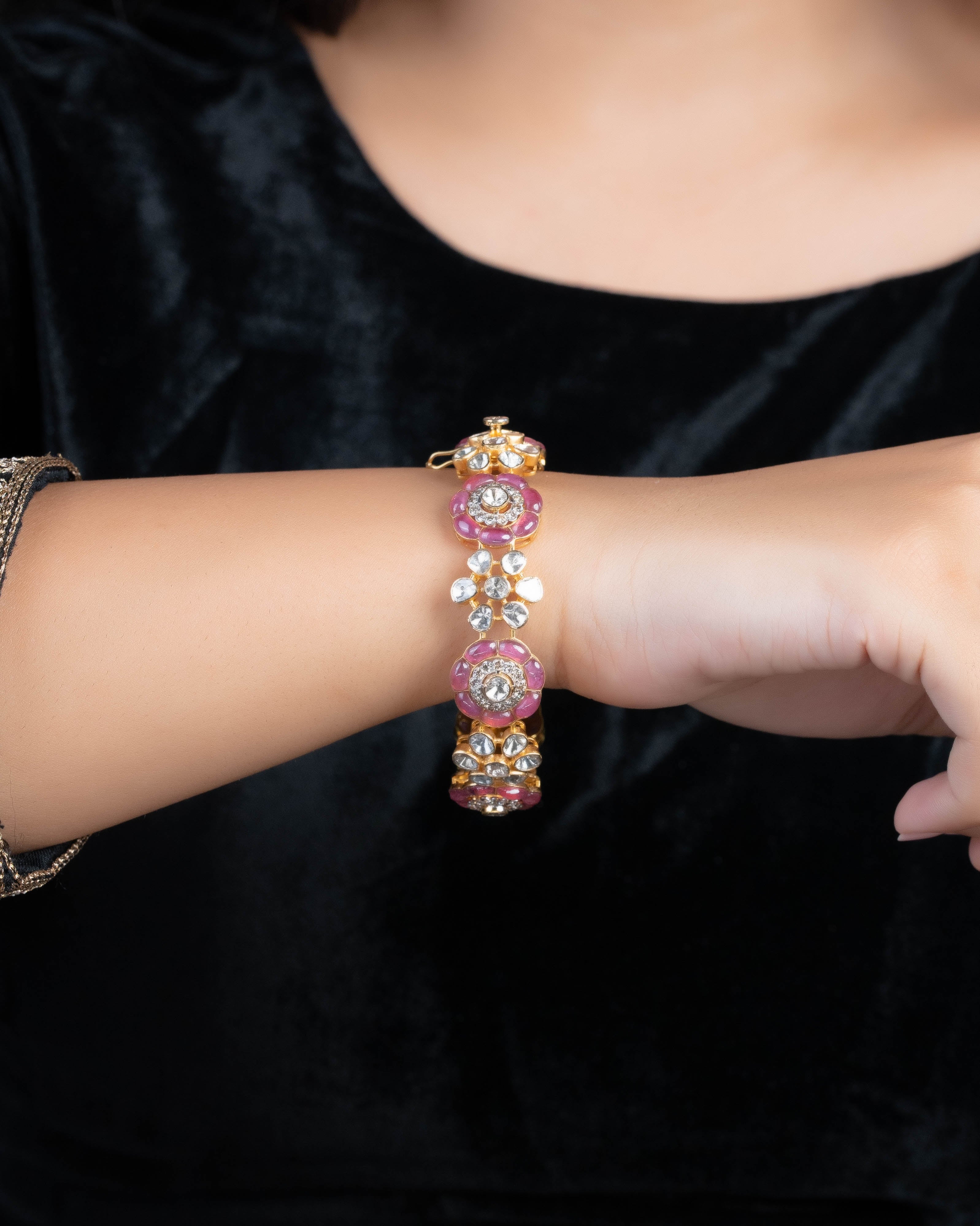 Mehya Polki And Diamond Bangle