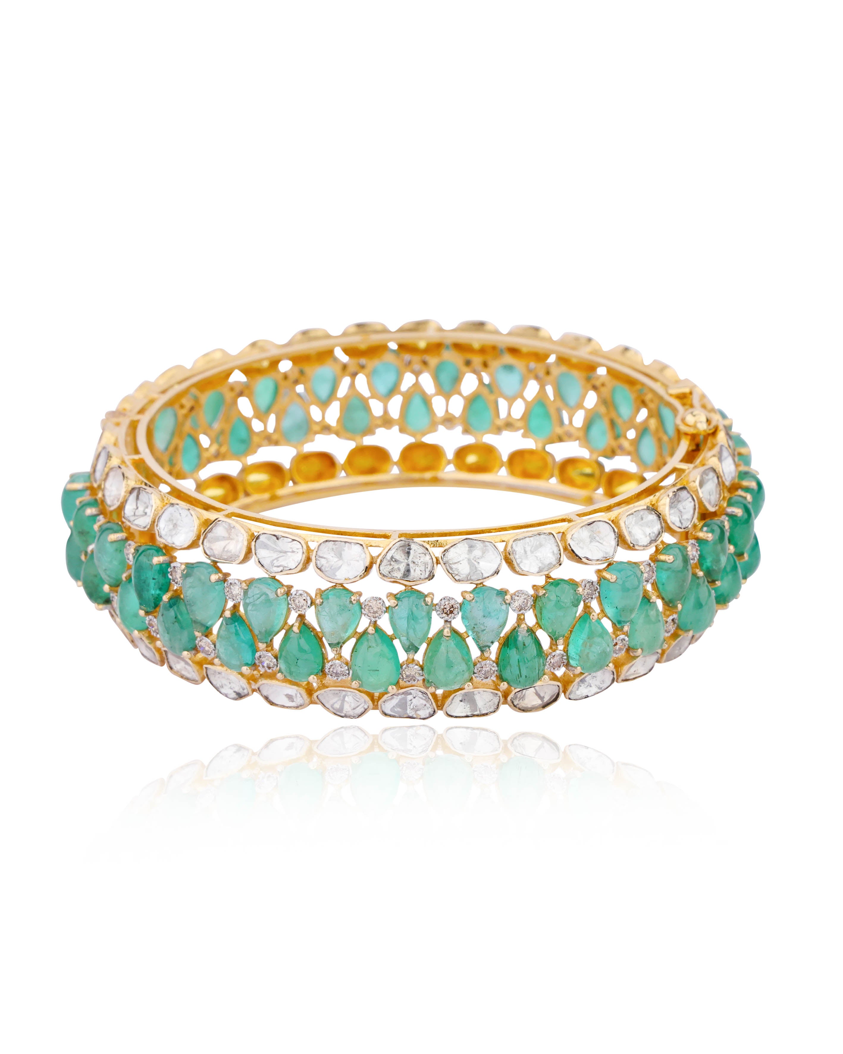 Rashmi Polki And Diamond Bangle