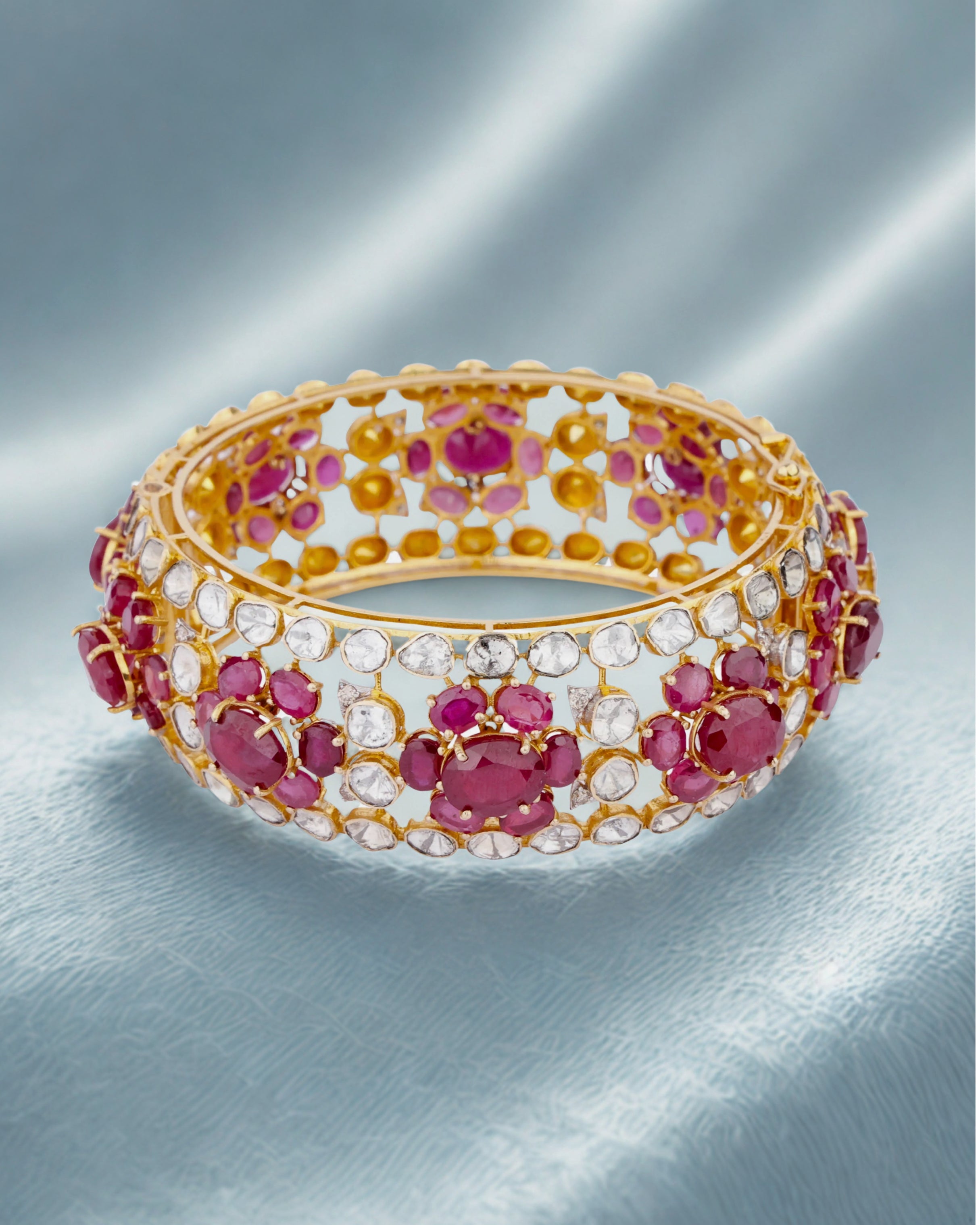 Nola Polki And Diamond Bangle