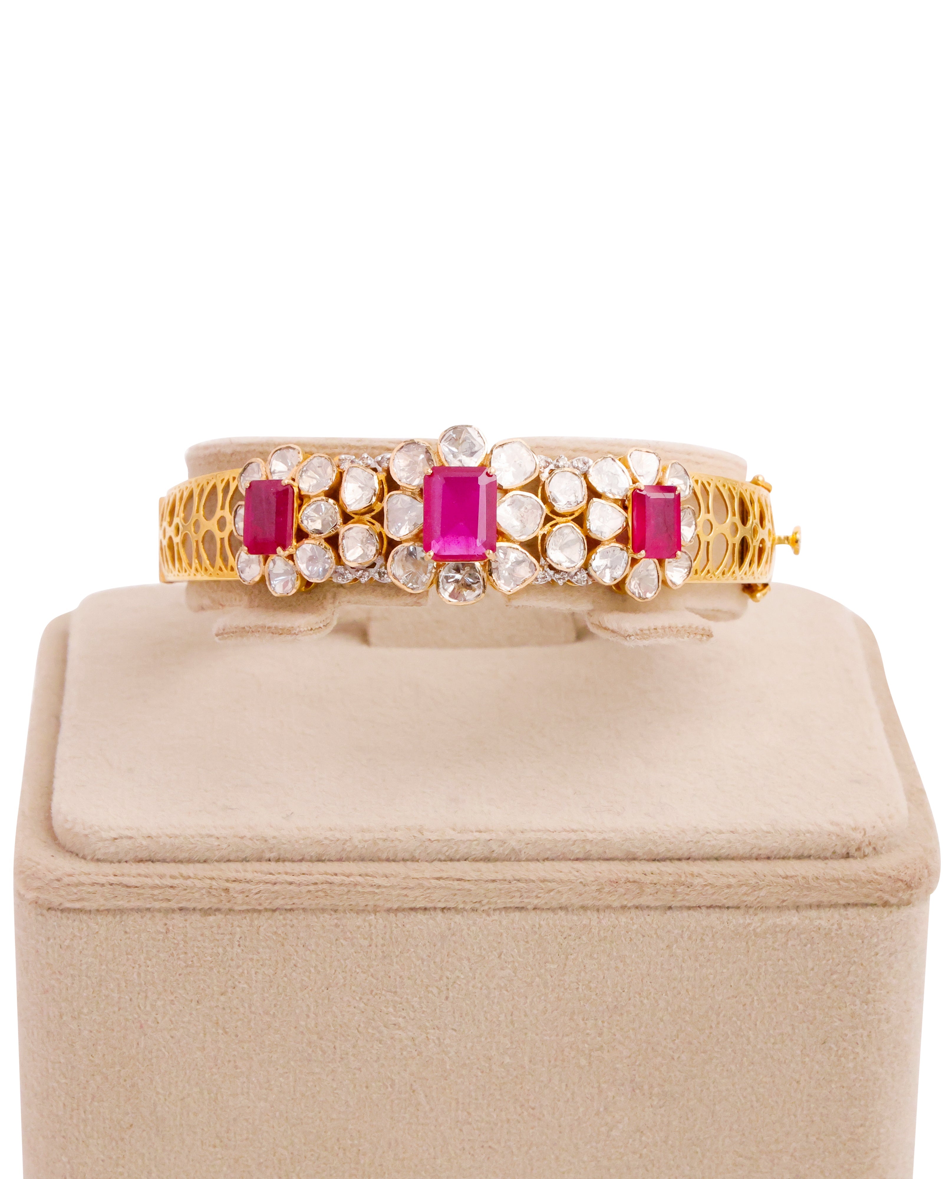 Nita Polki And Diamond Bangle