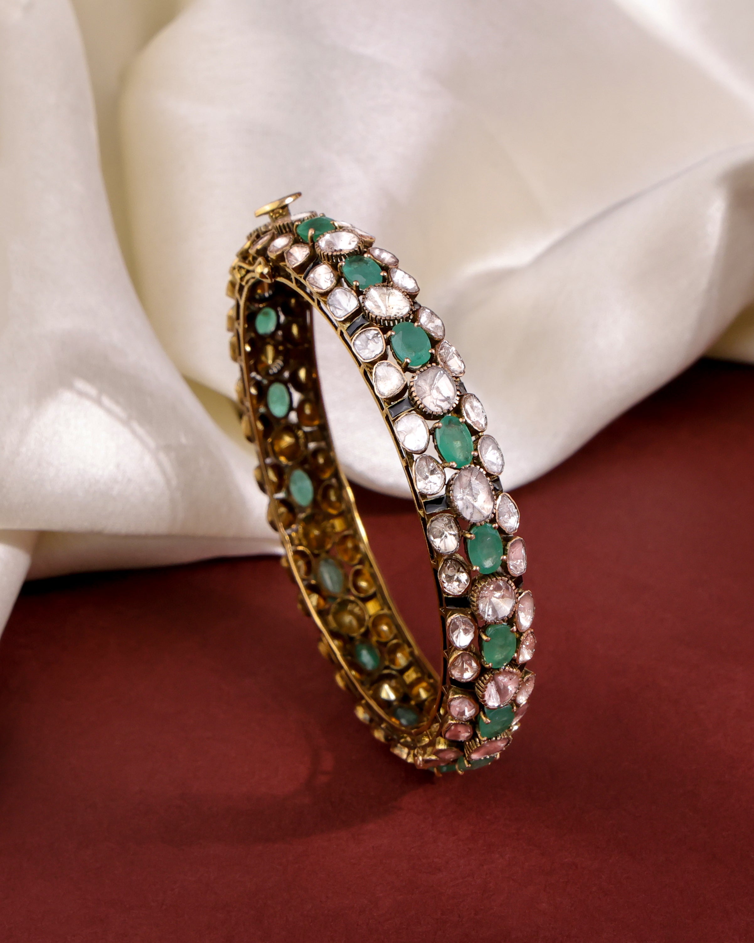 Regina Polki And Diamond Bangle