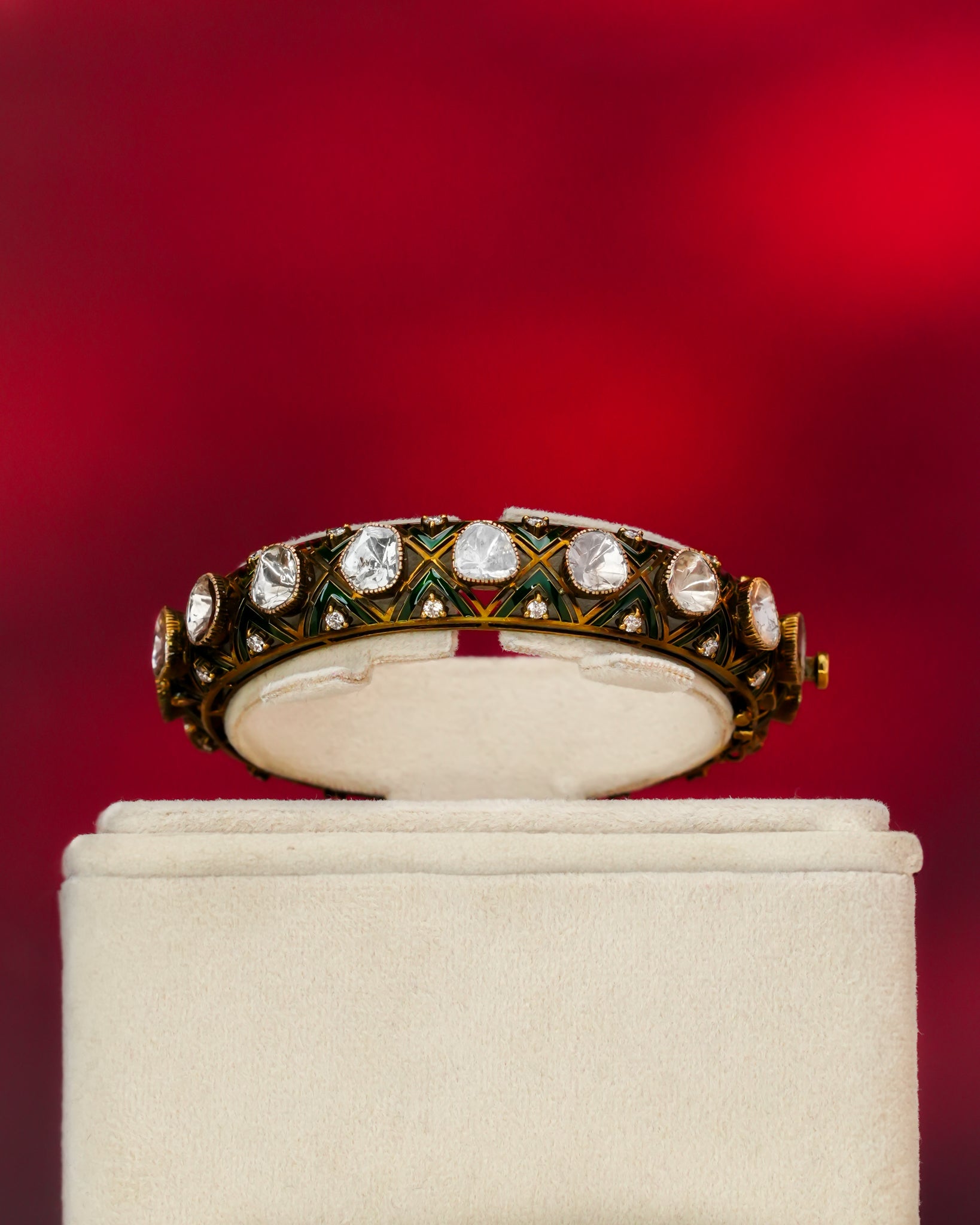 Haniya Polki And Diamond Bangle