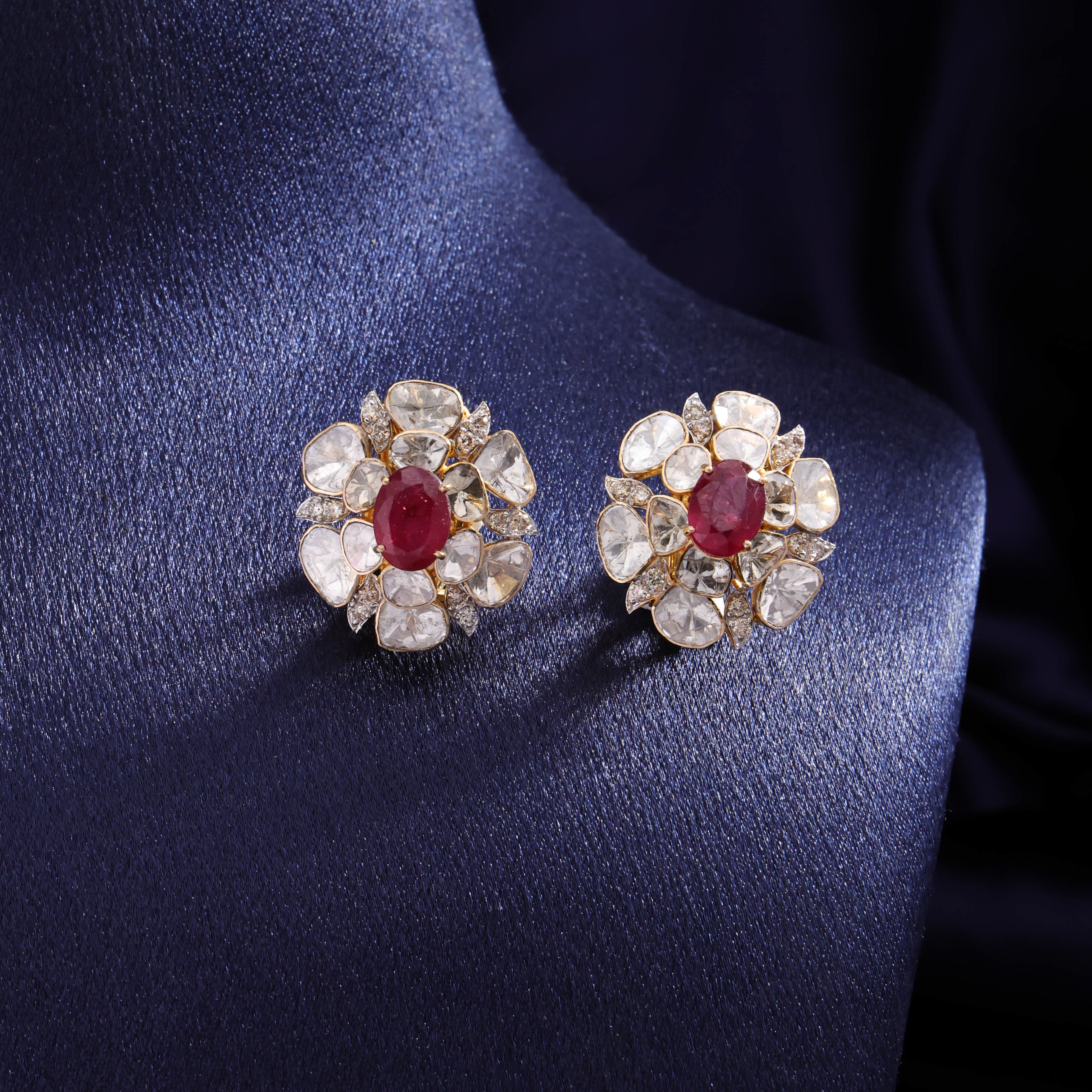 Anvika Polki And Diamond Tops