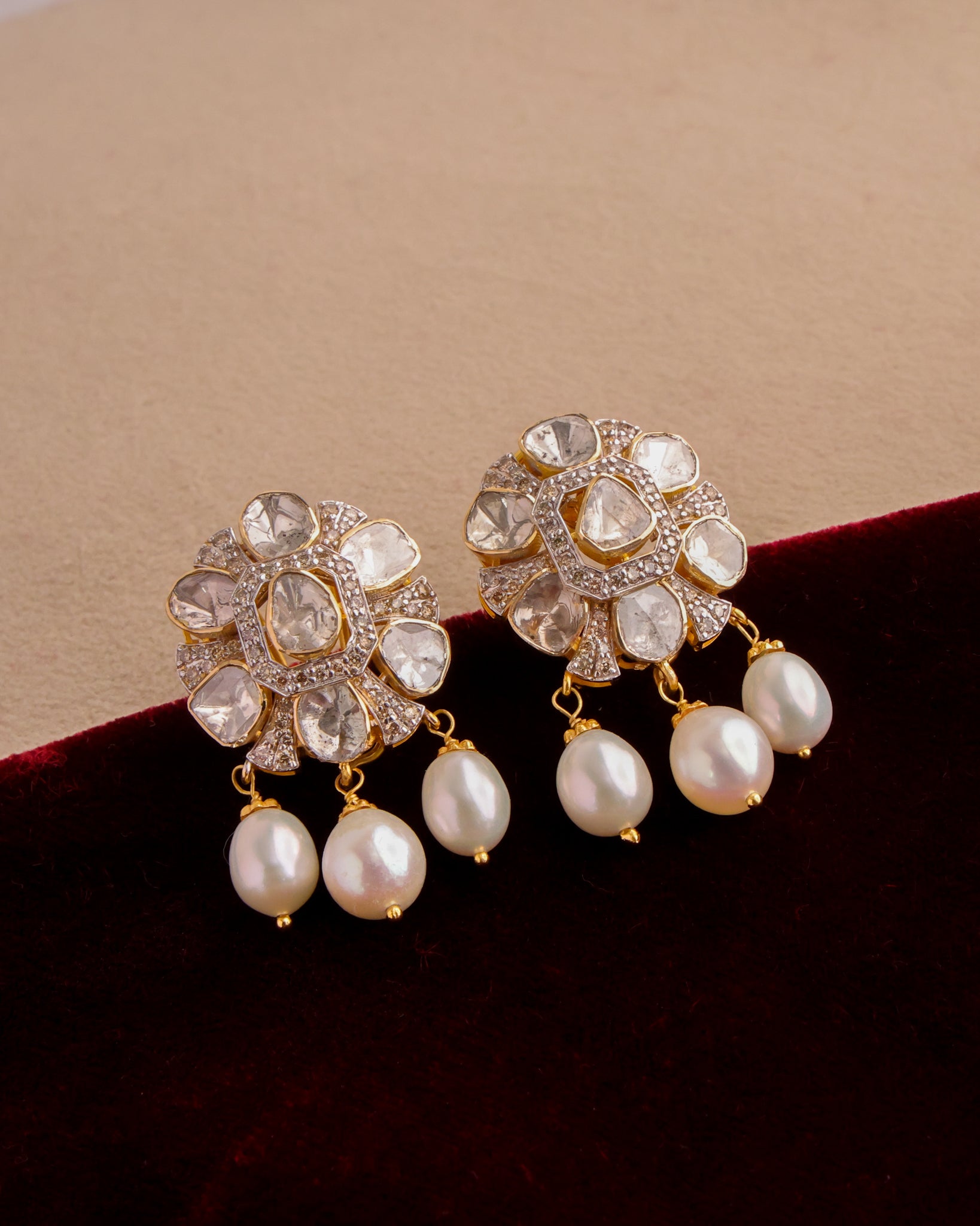 Elaine Polki And Diamond Tops