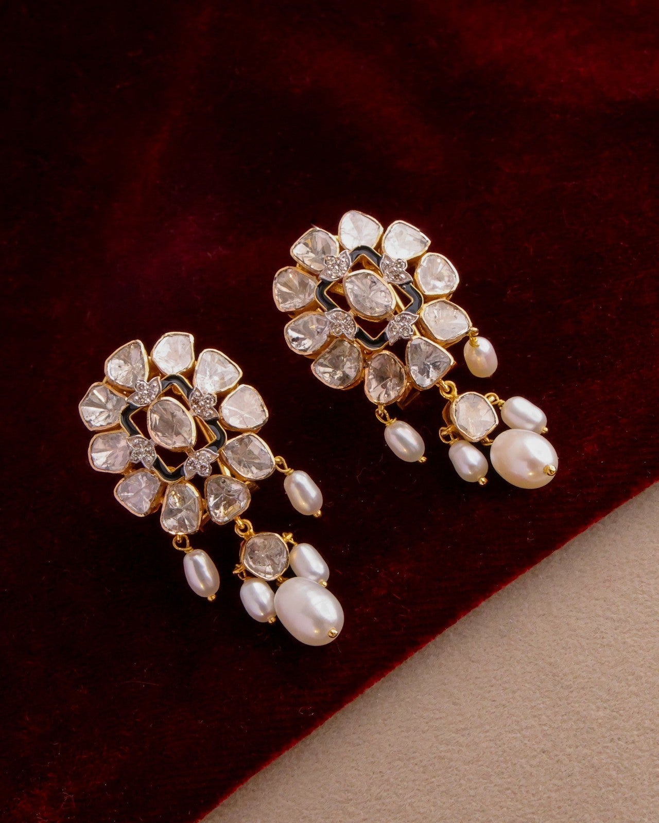 Sonal Polki And Diamond Tops