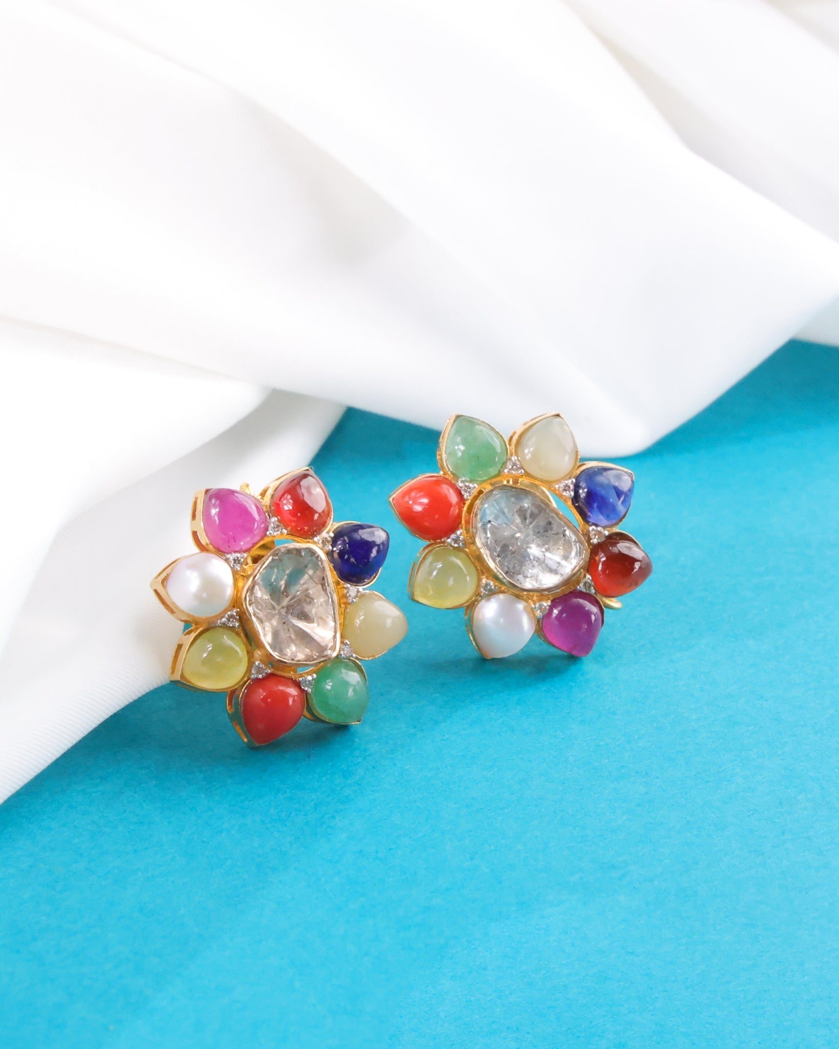 Anisha Polki And Diamond Tops