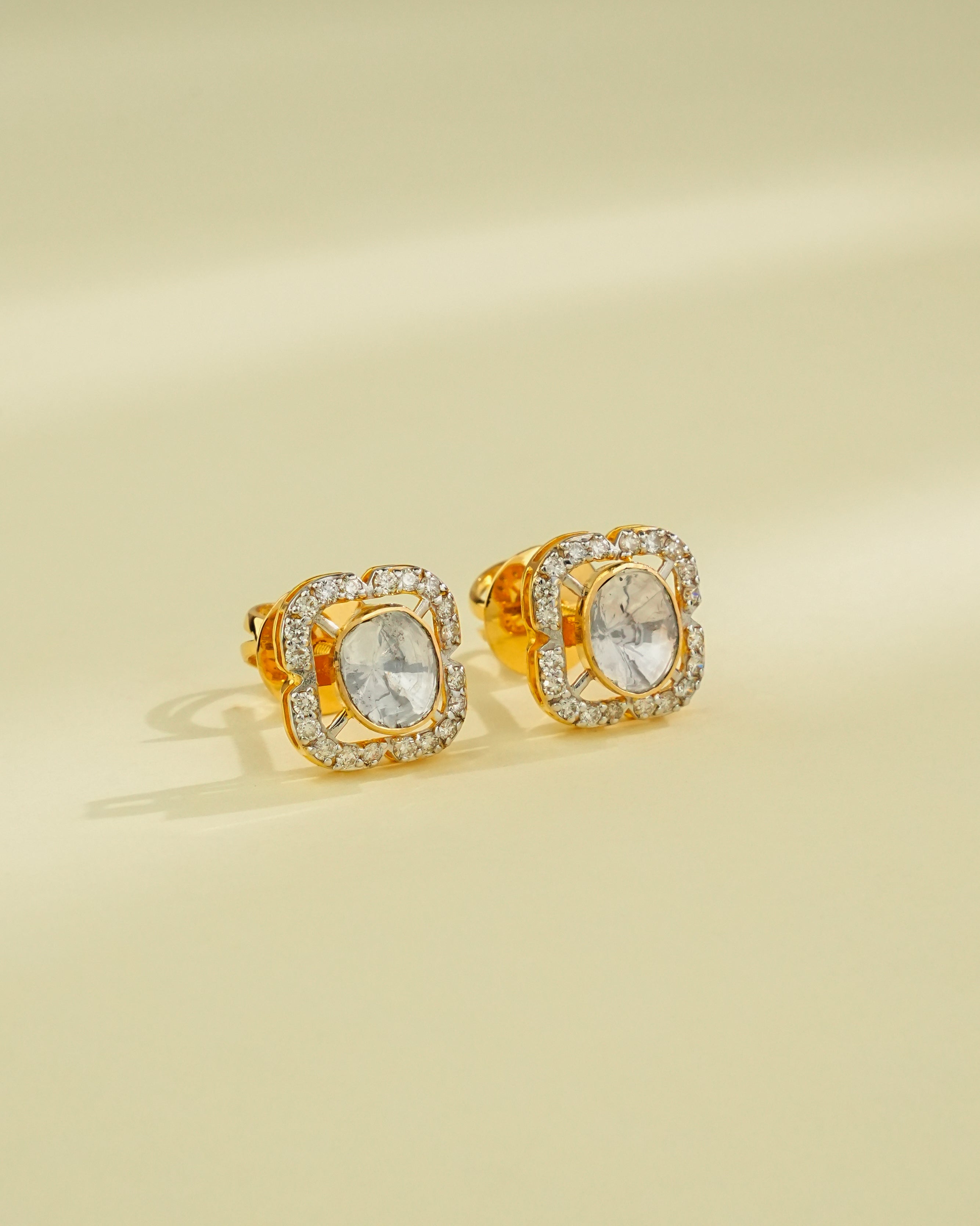 Manisha Polki And Diamond Tops
