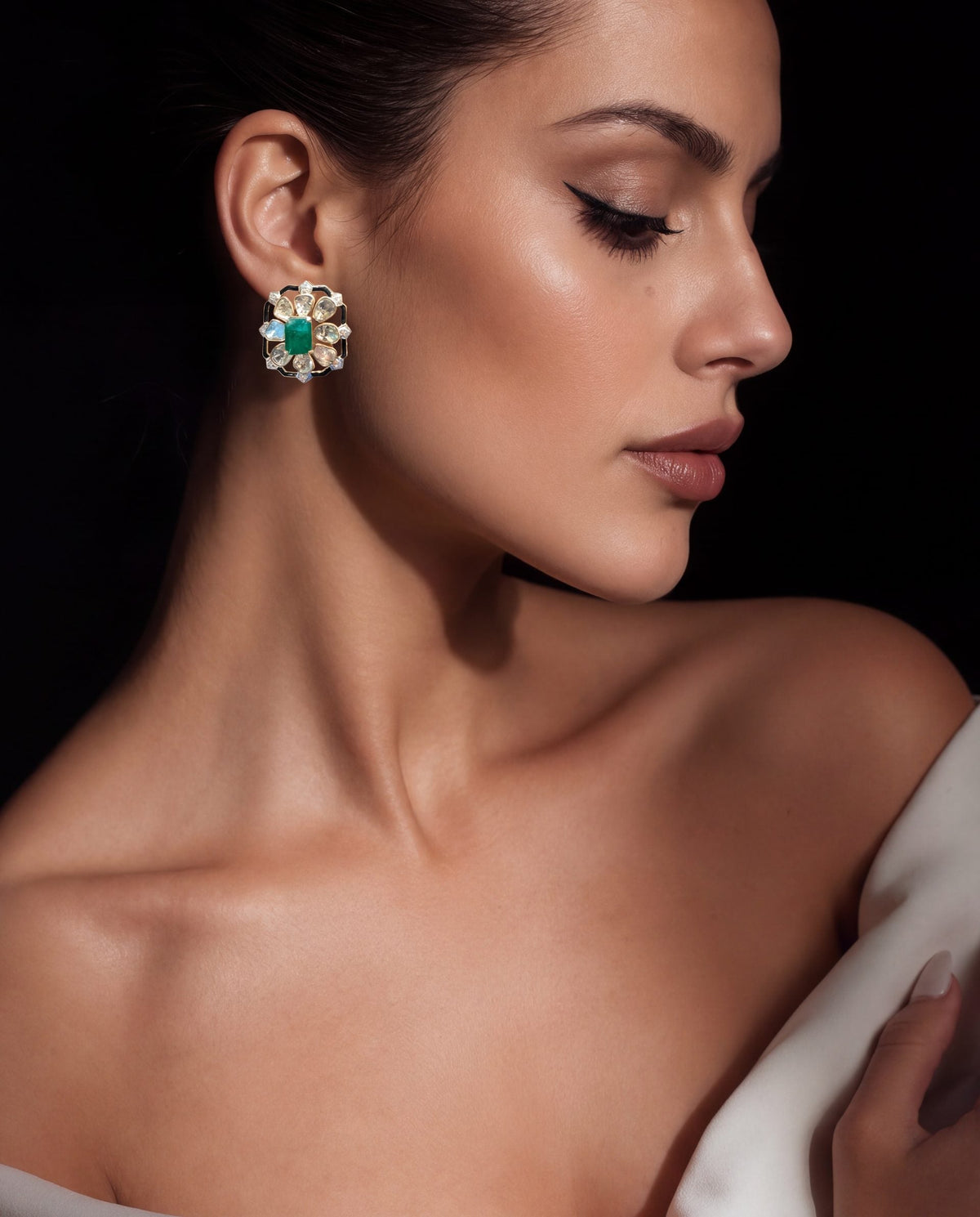 Evira Polki And Diamond Tops