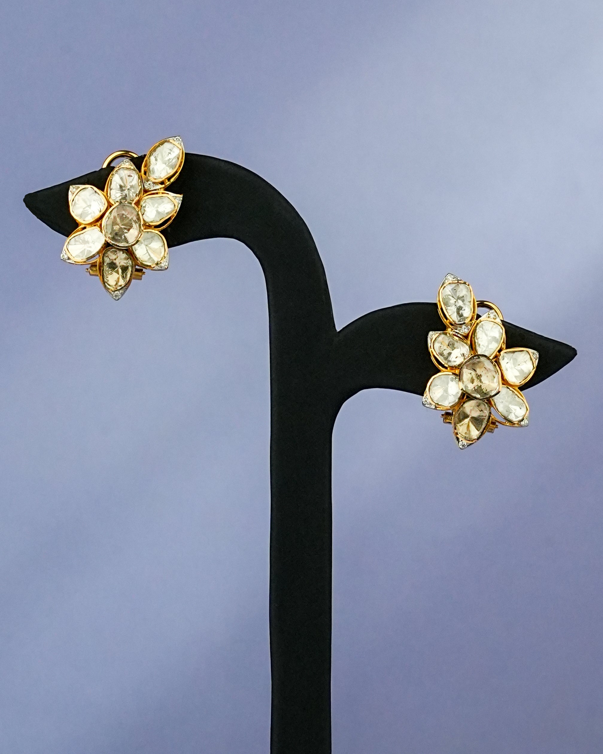 Sonal Polki And Diamond Hoops