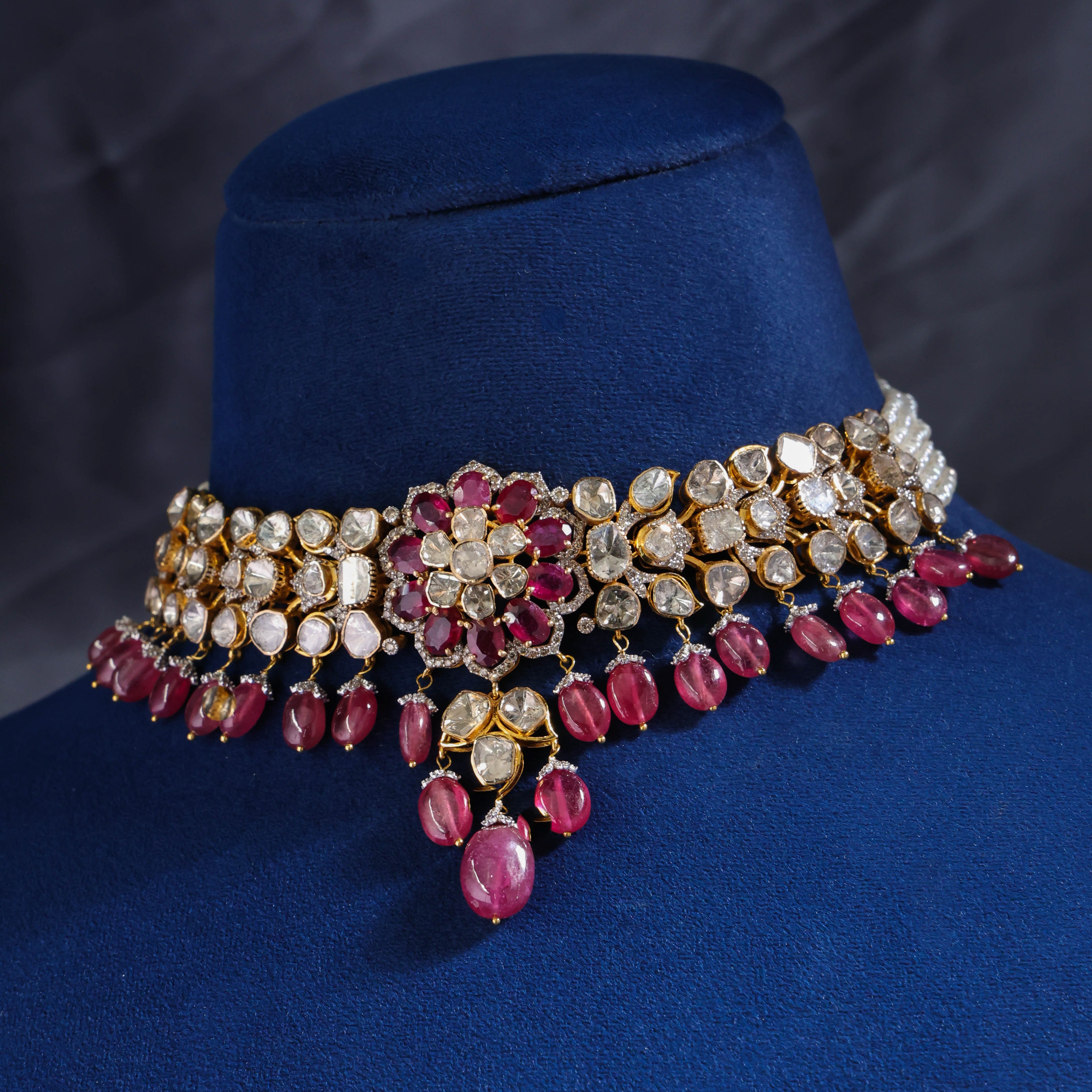 Camila Polki And Diamond Choker