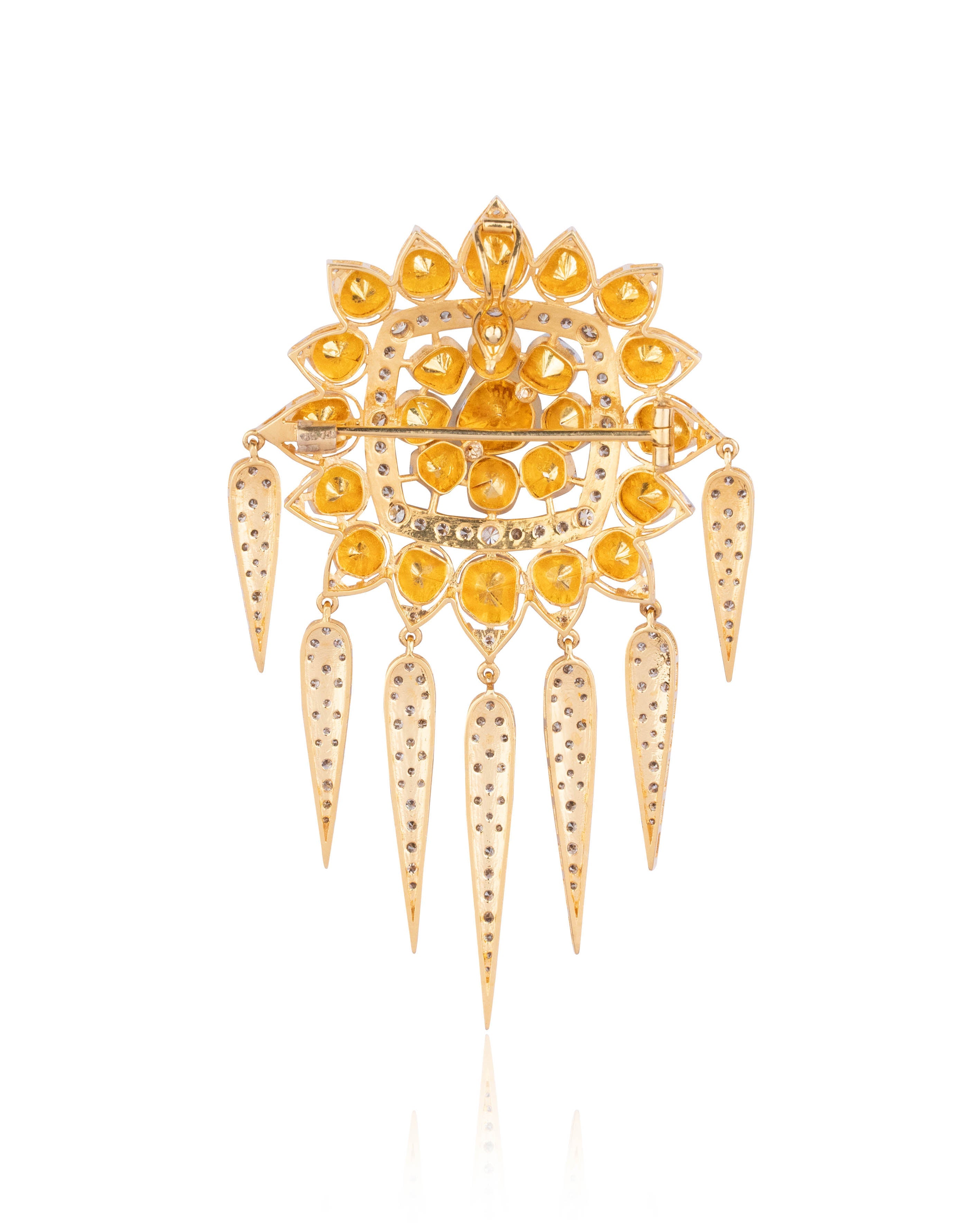 Geetika Polki And Diamond Pendant