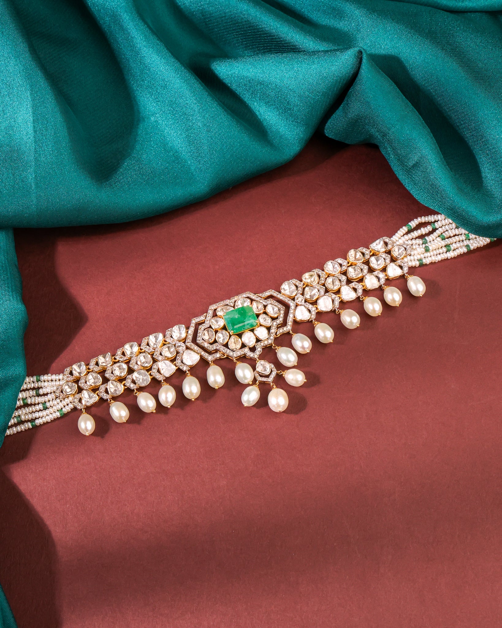 Aaina Polki And Diamond Choker
