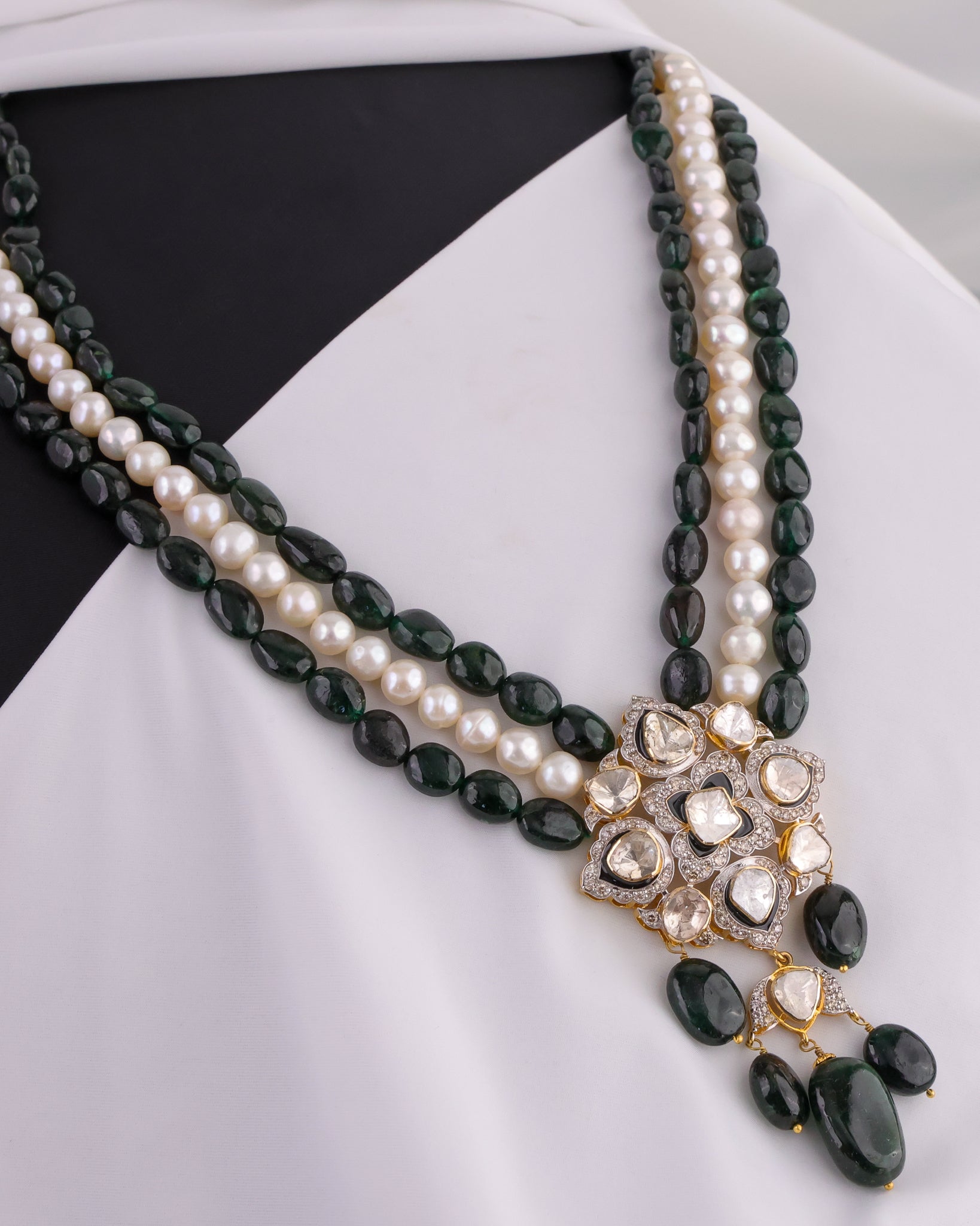 Aahsha Polki And Diamond Bead Pendant