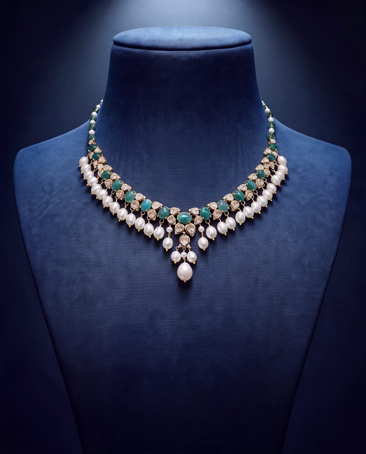 Kelly Polki And Diamond Necklace