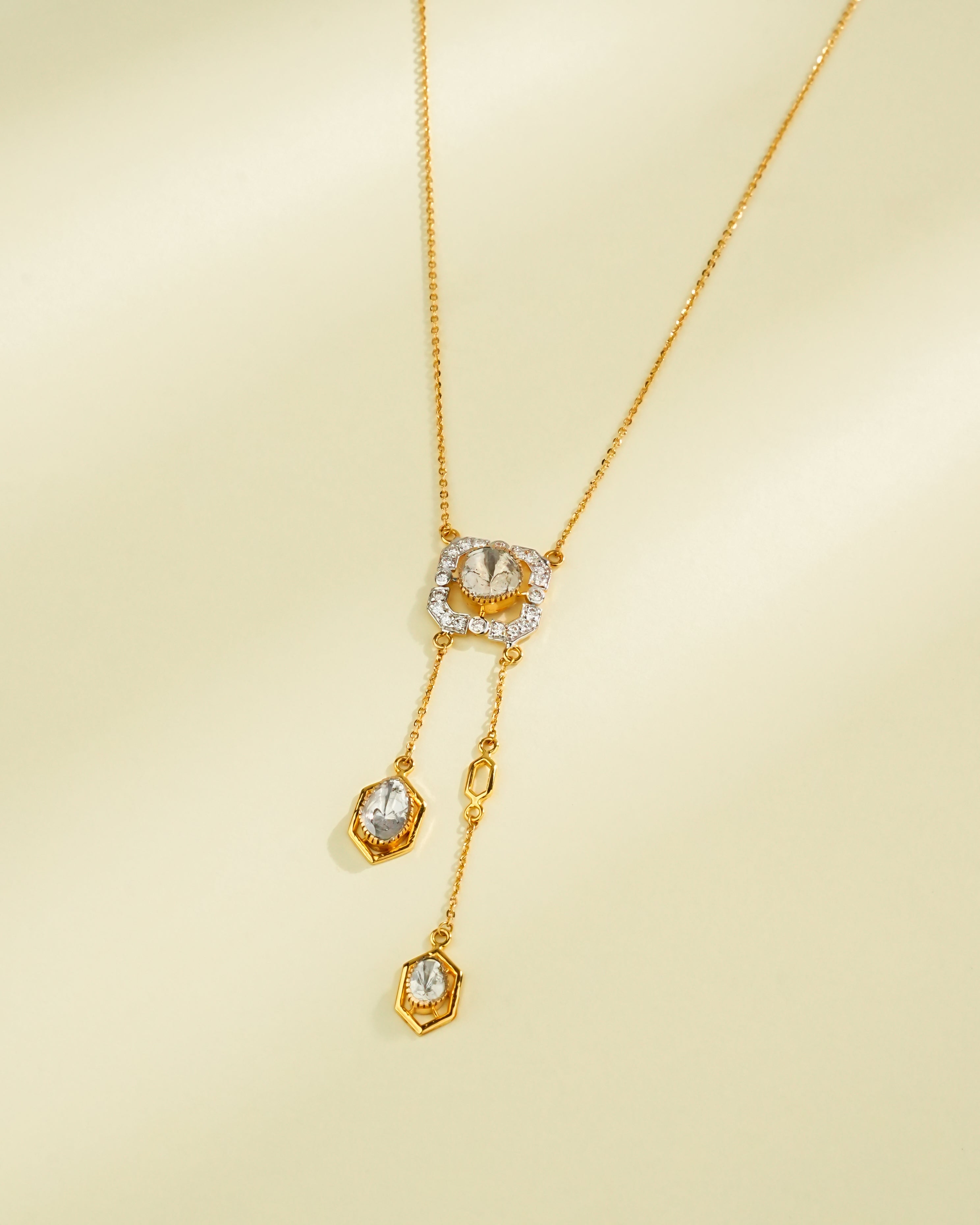 Ritvi Polki And Diamond Pendant