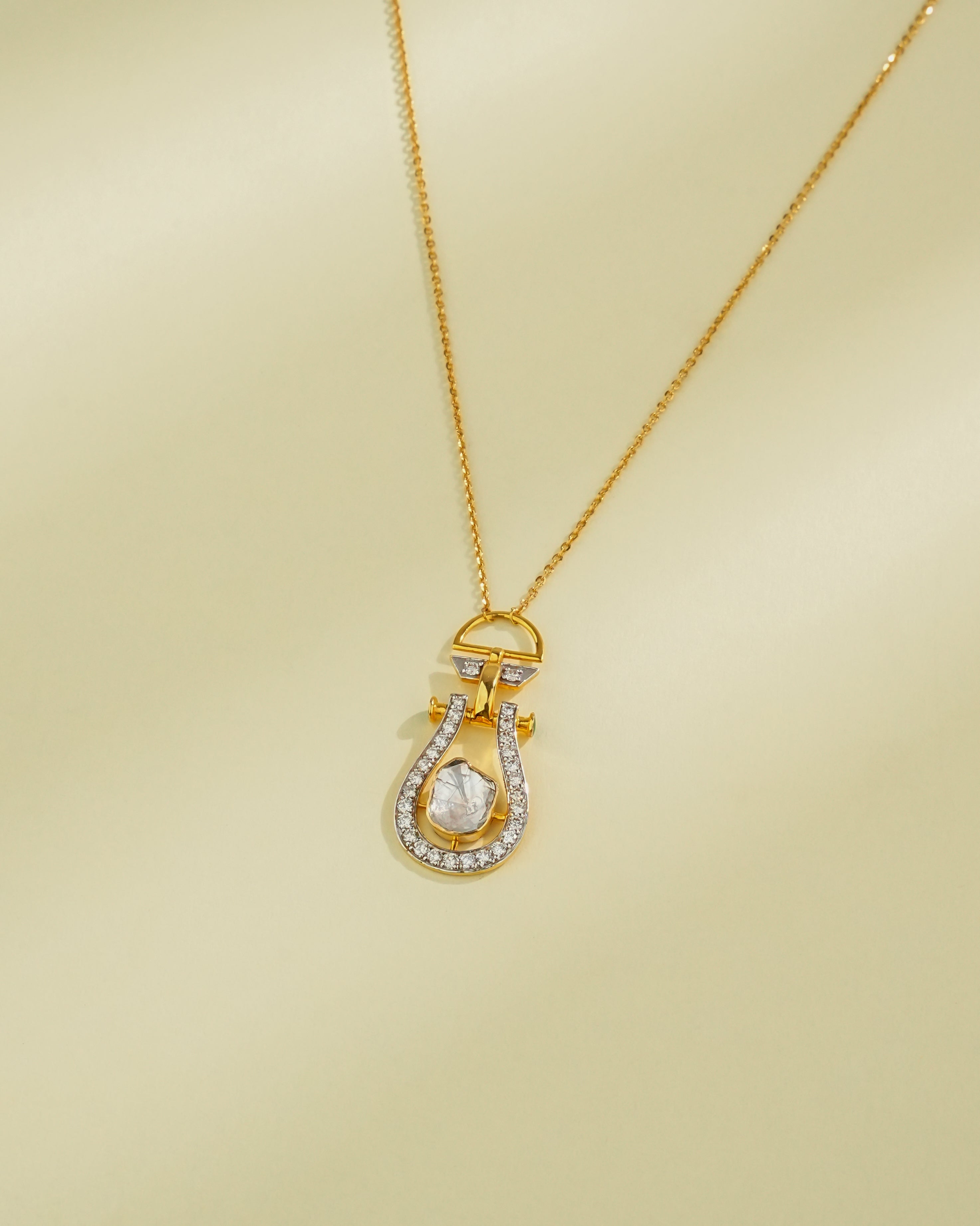 Saira Polki And Diamond Pendant