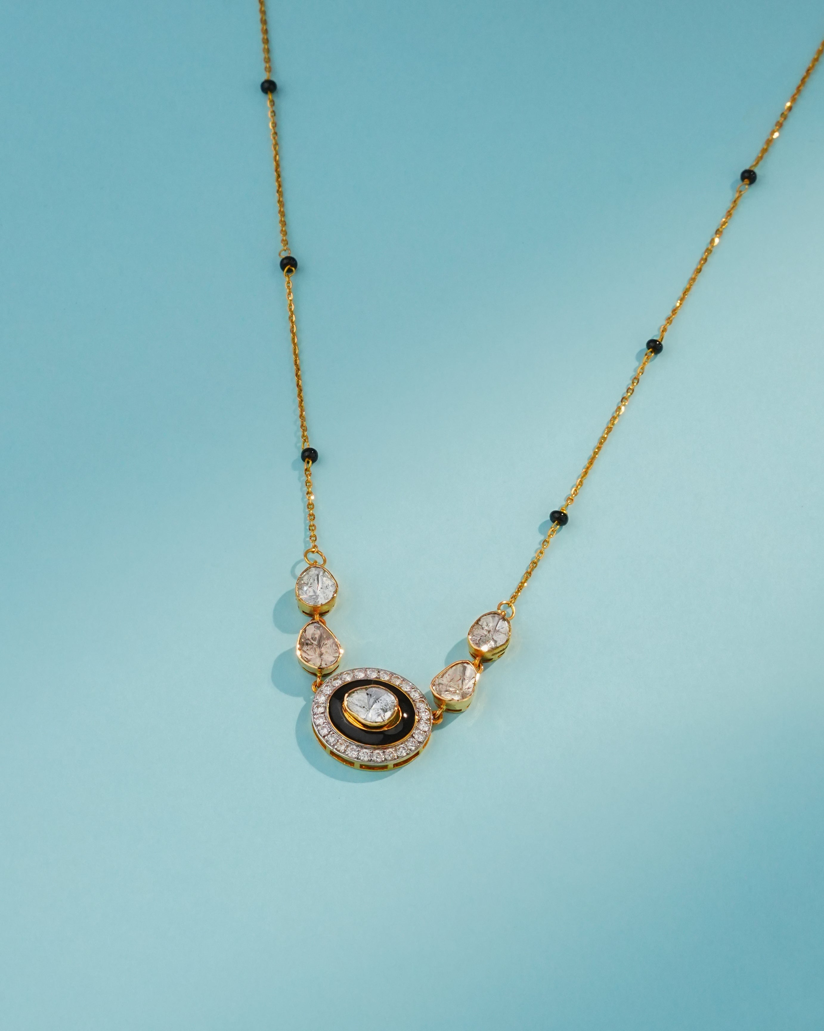 Kriti Polki And Diamond Pendant