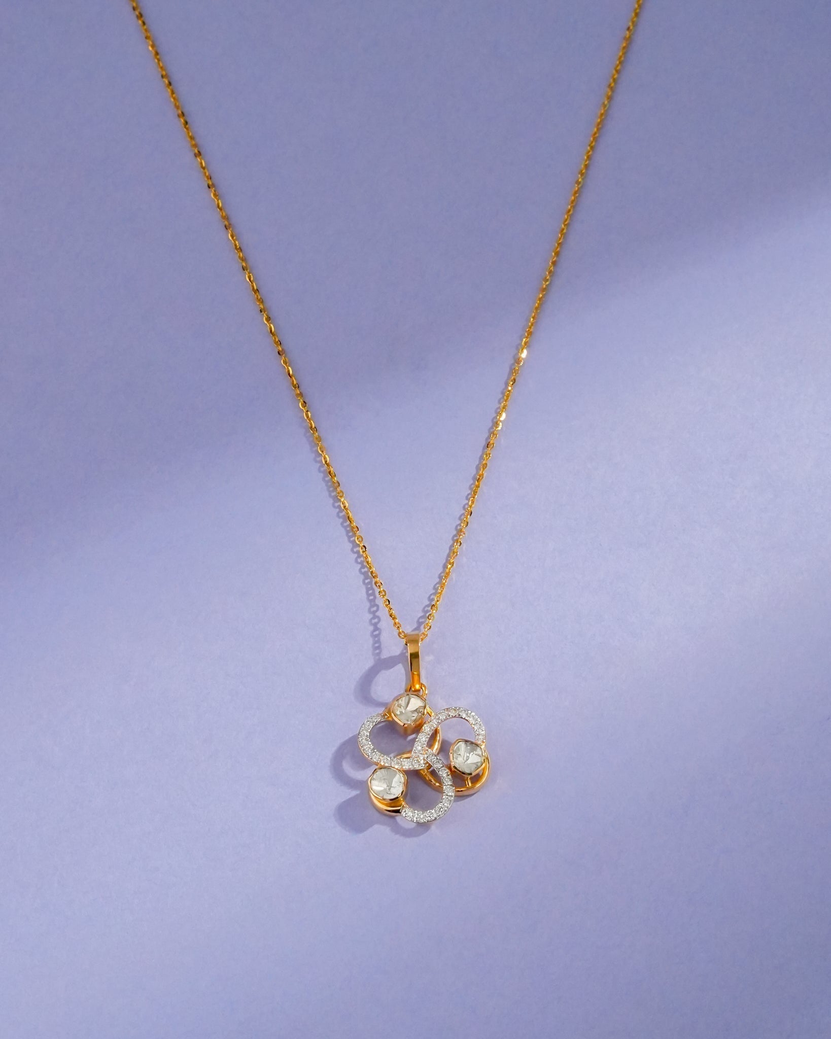 Meera Polki And Diamond Pendant