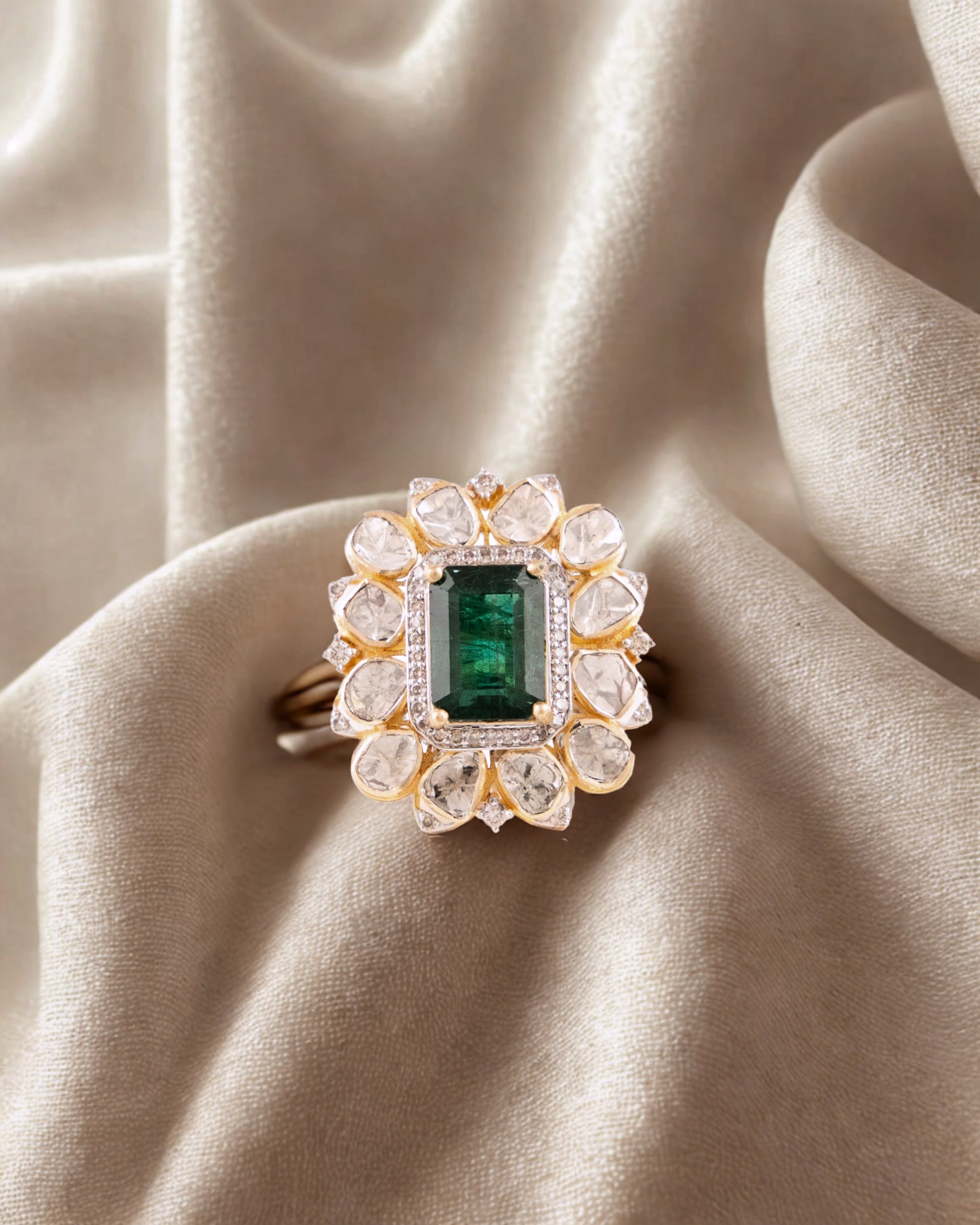 Luna Polki And Diamond Ring