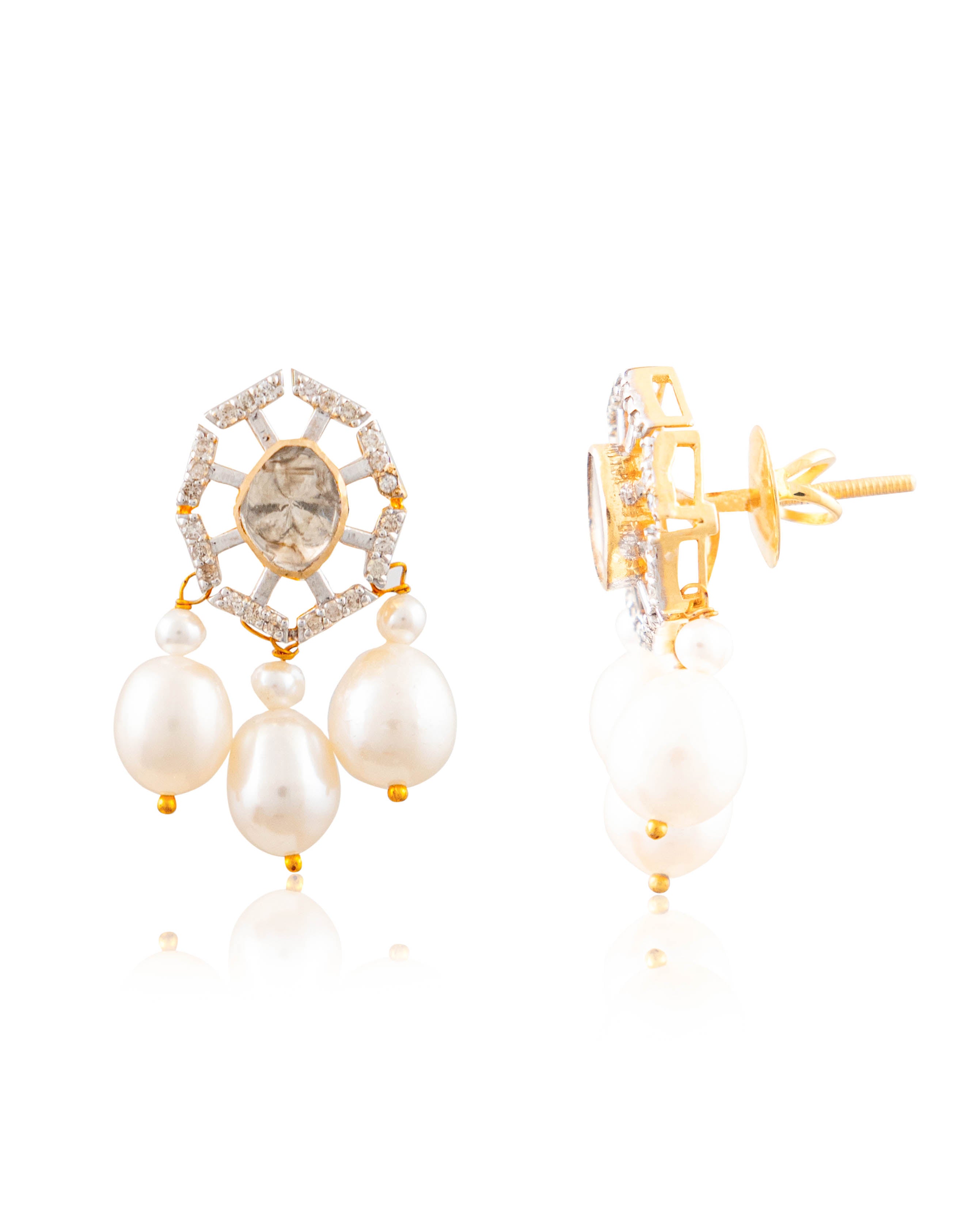 Pariniti Pendant And Ojasvi Tops Polki And Diamond Set