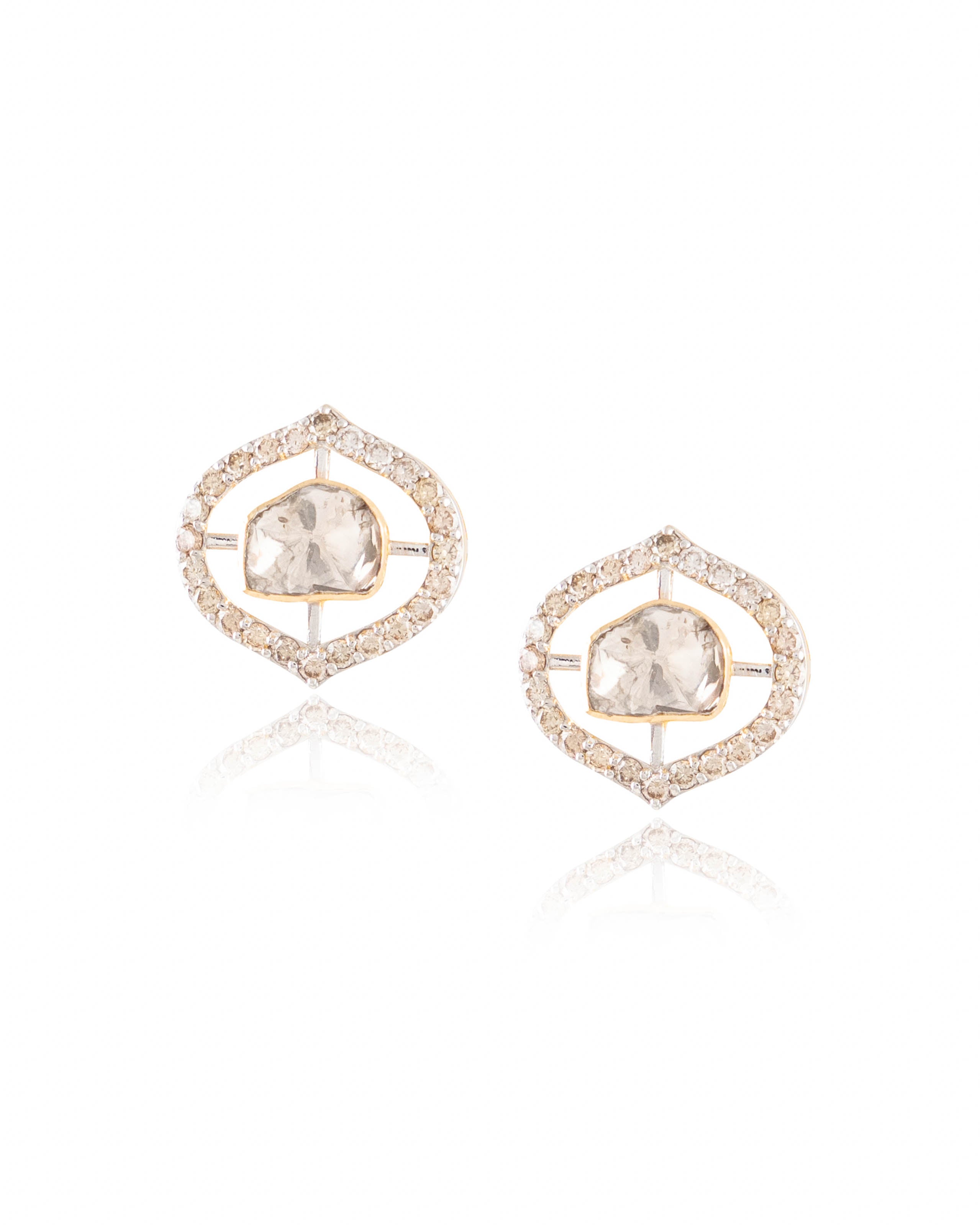 Tanushree Pendant And Bhagyashri Tops Polki And Diamond Set