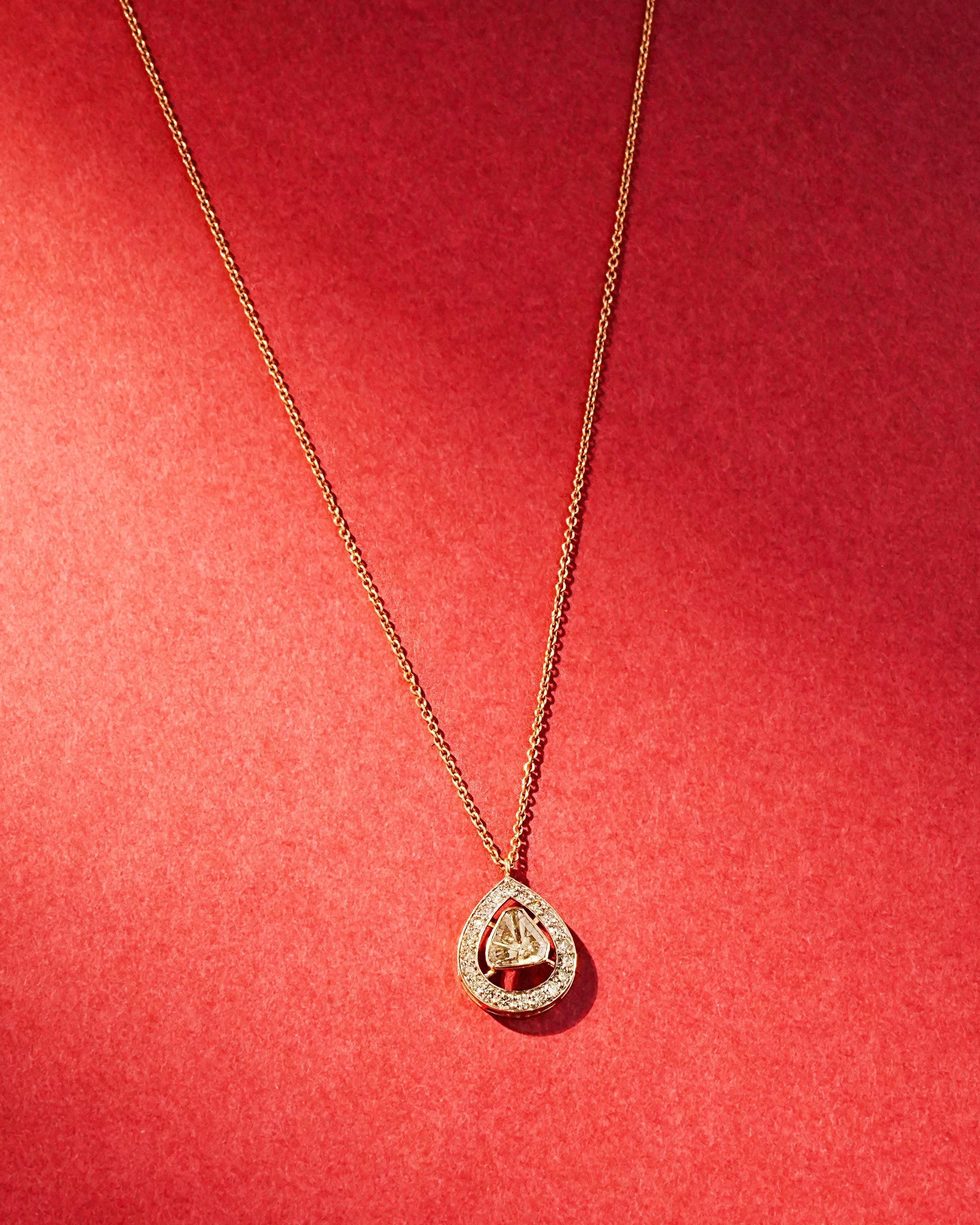 Priti Polki And Diamond Pendant