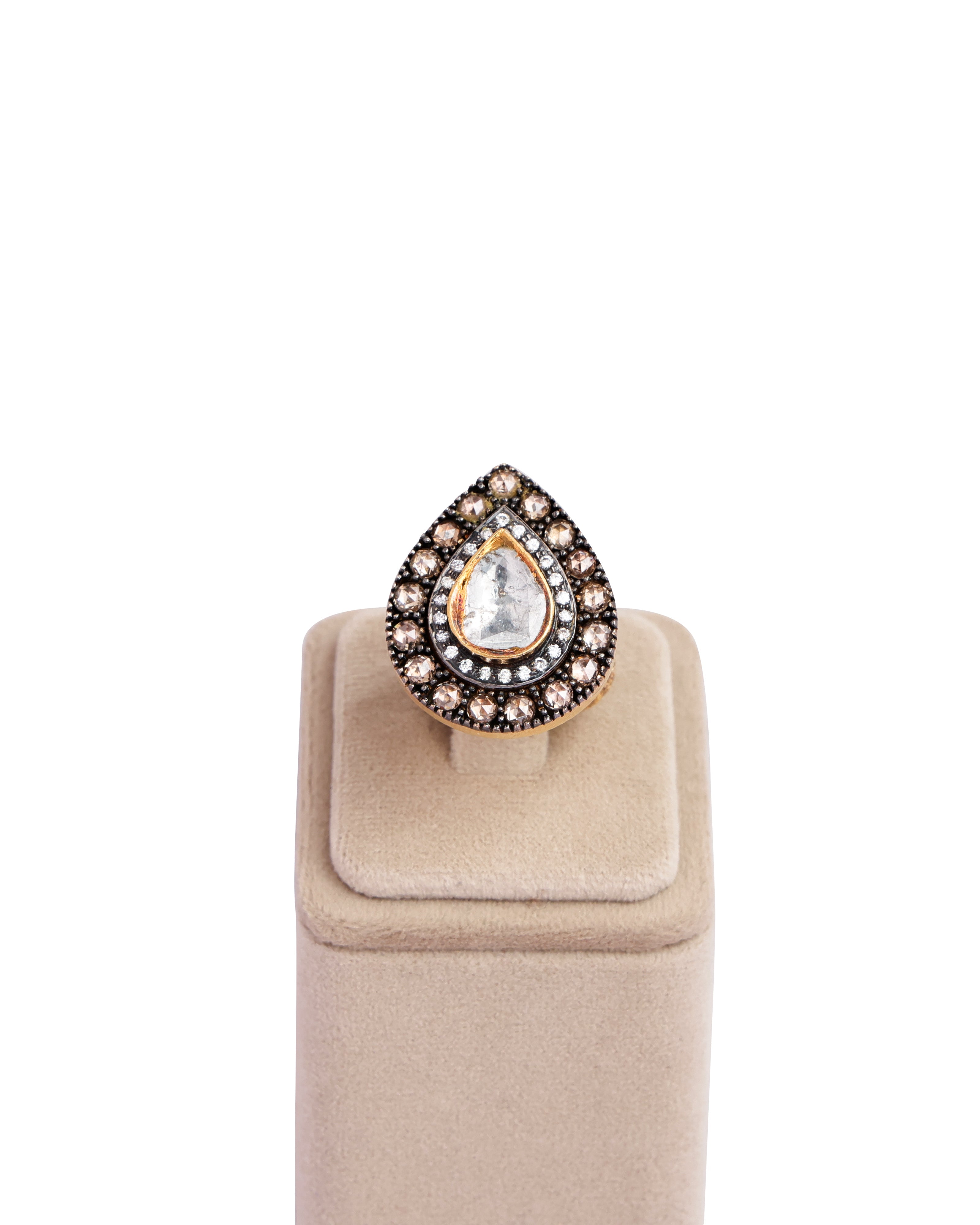 Dhriti Polki And Diamond Ring