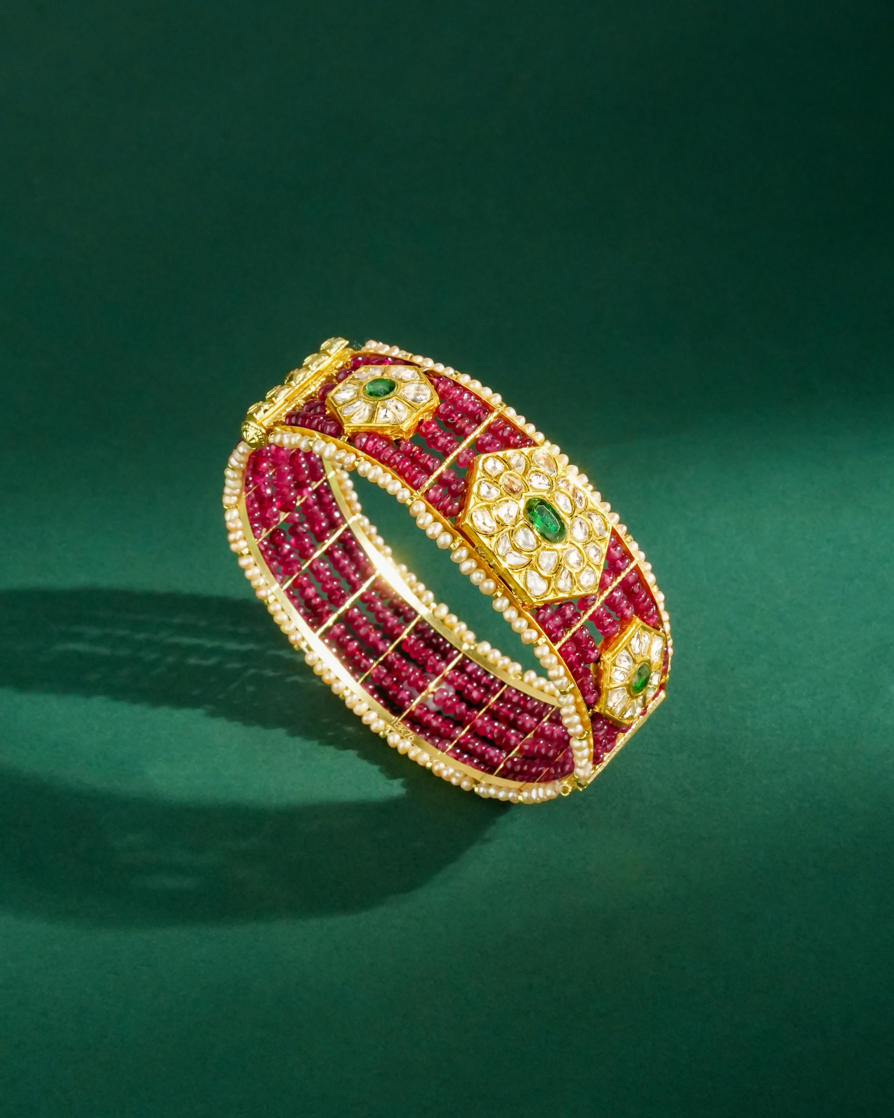 Manisha Polki And Diamond Bangle