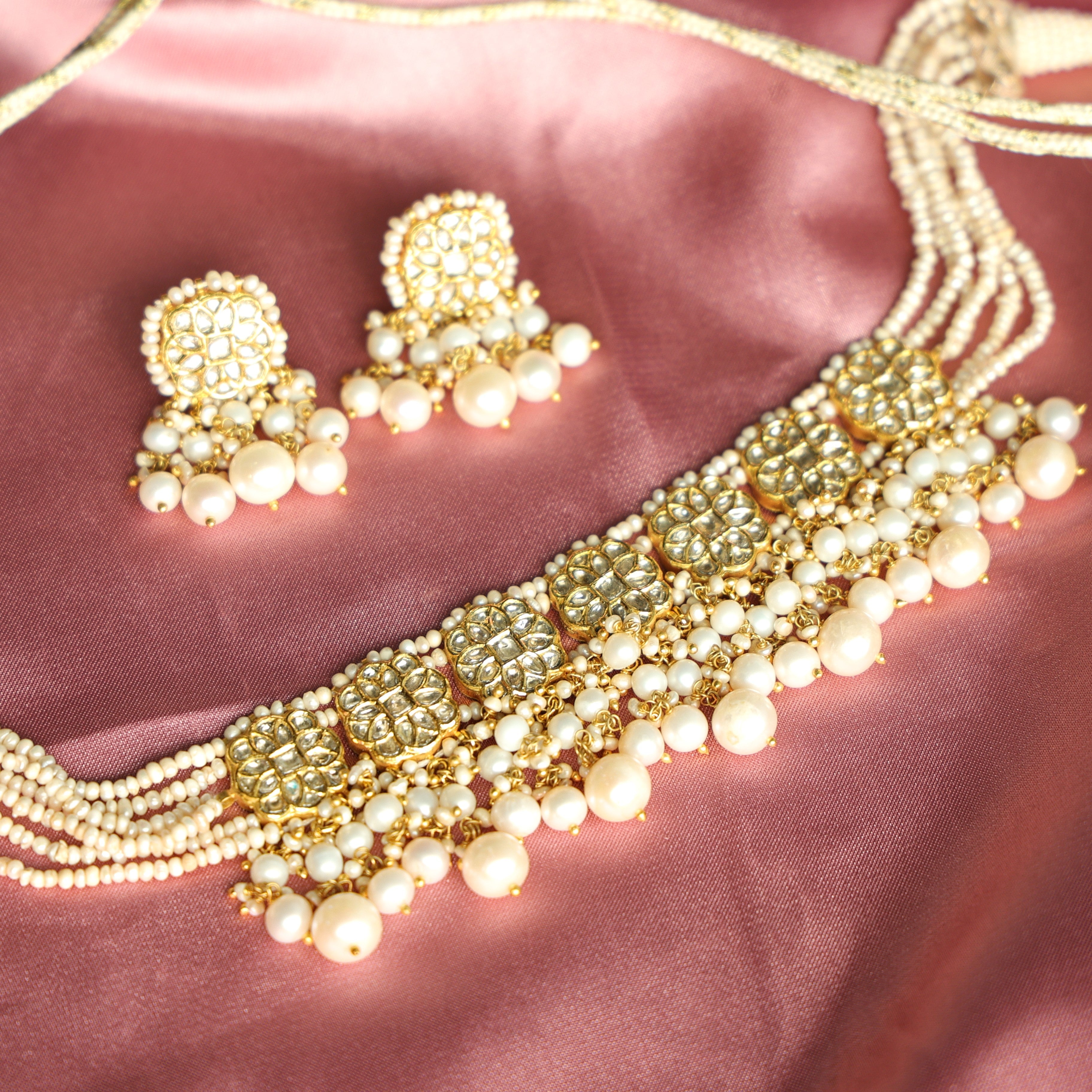 Varsha Choker And Roshni Tops Polki Set