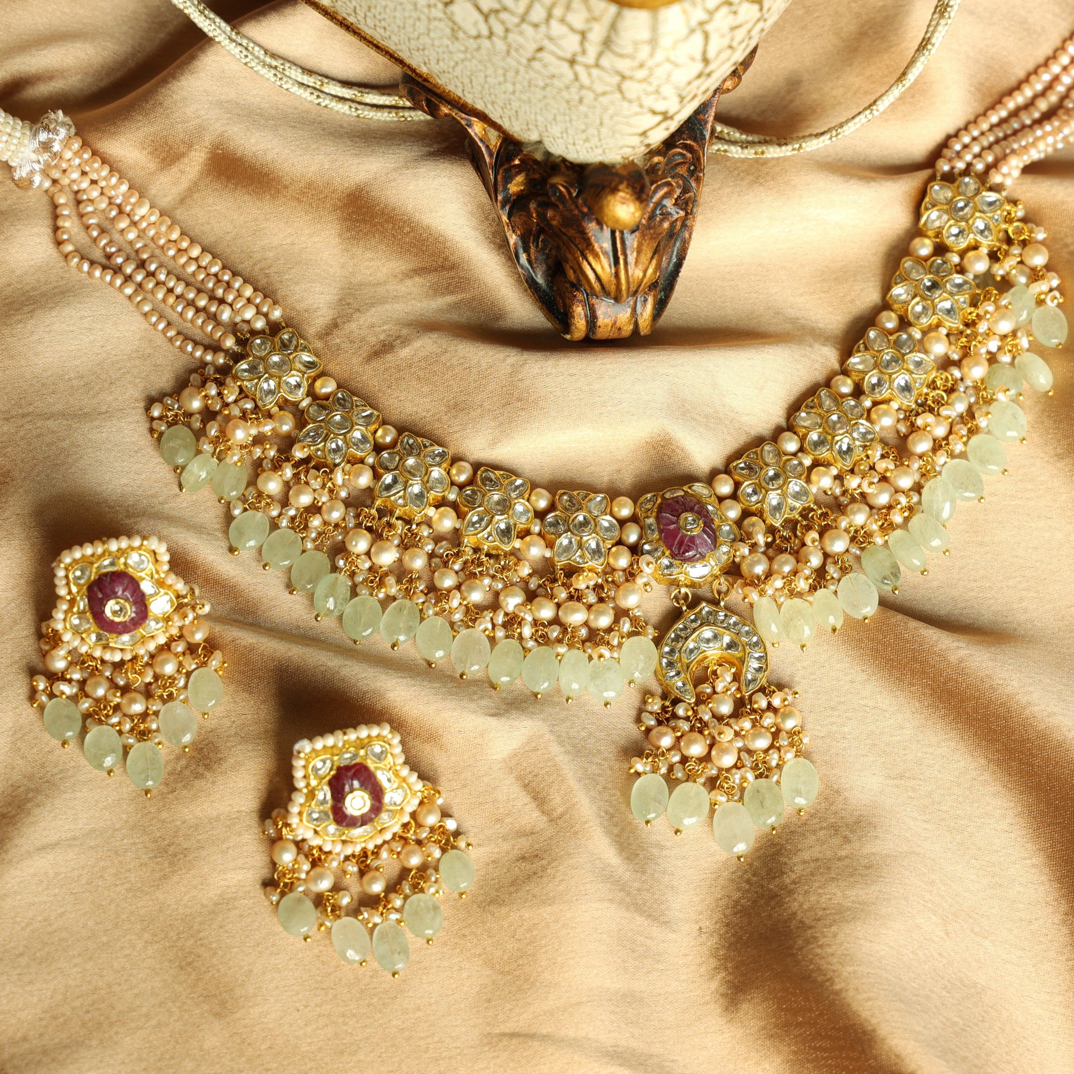 Parinita Necklace And Ishanvi Tops Polki Set