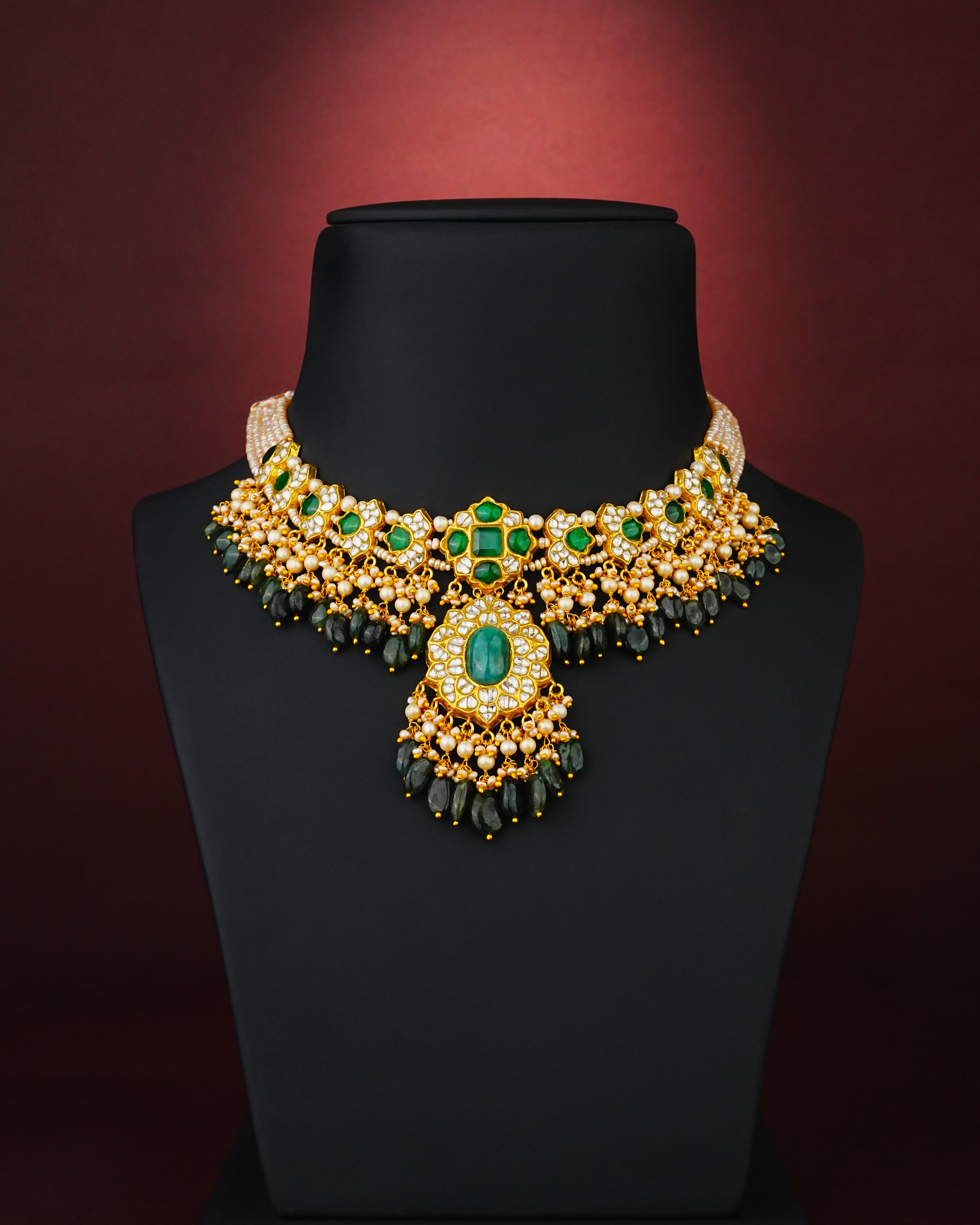 Hinanshi Polki Necklace