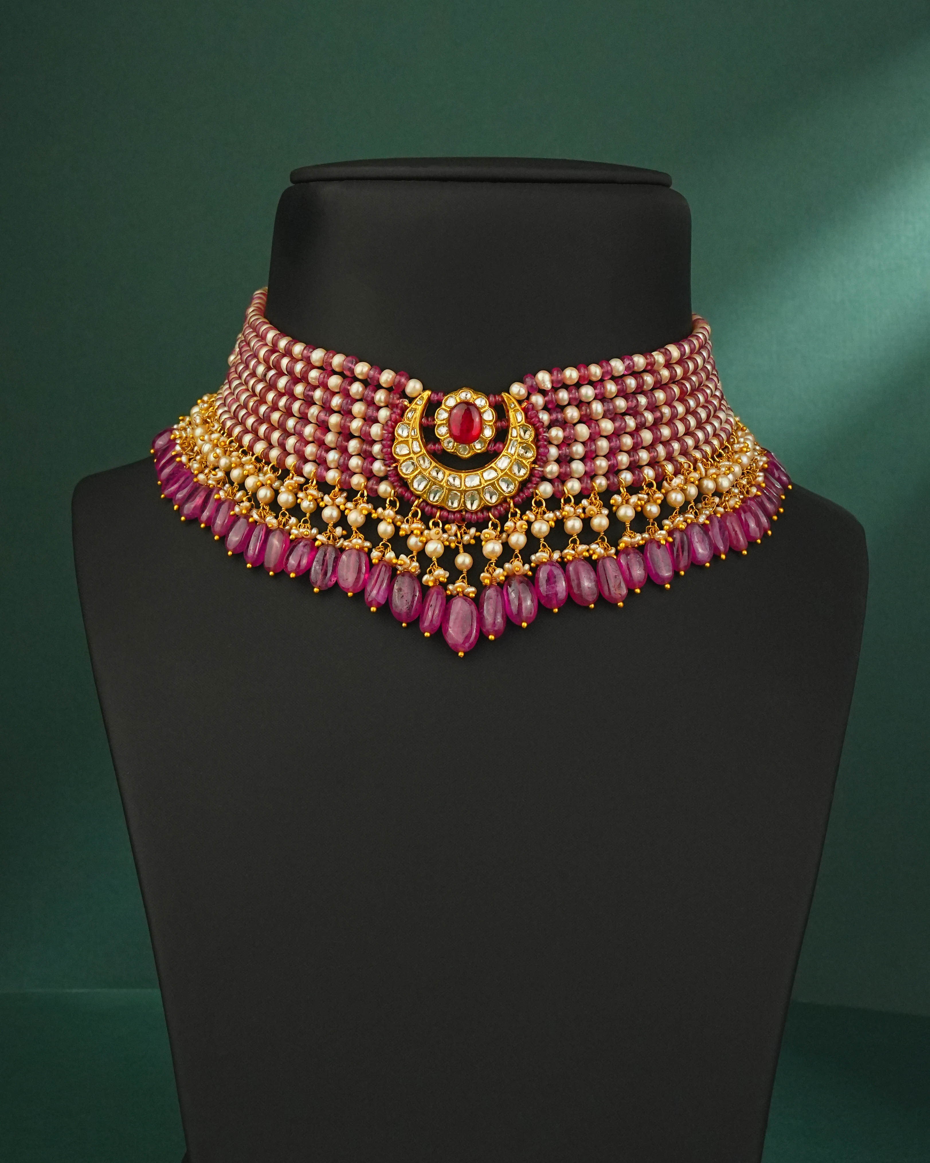 Della Polki Bead Choker