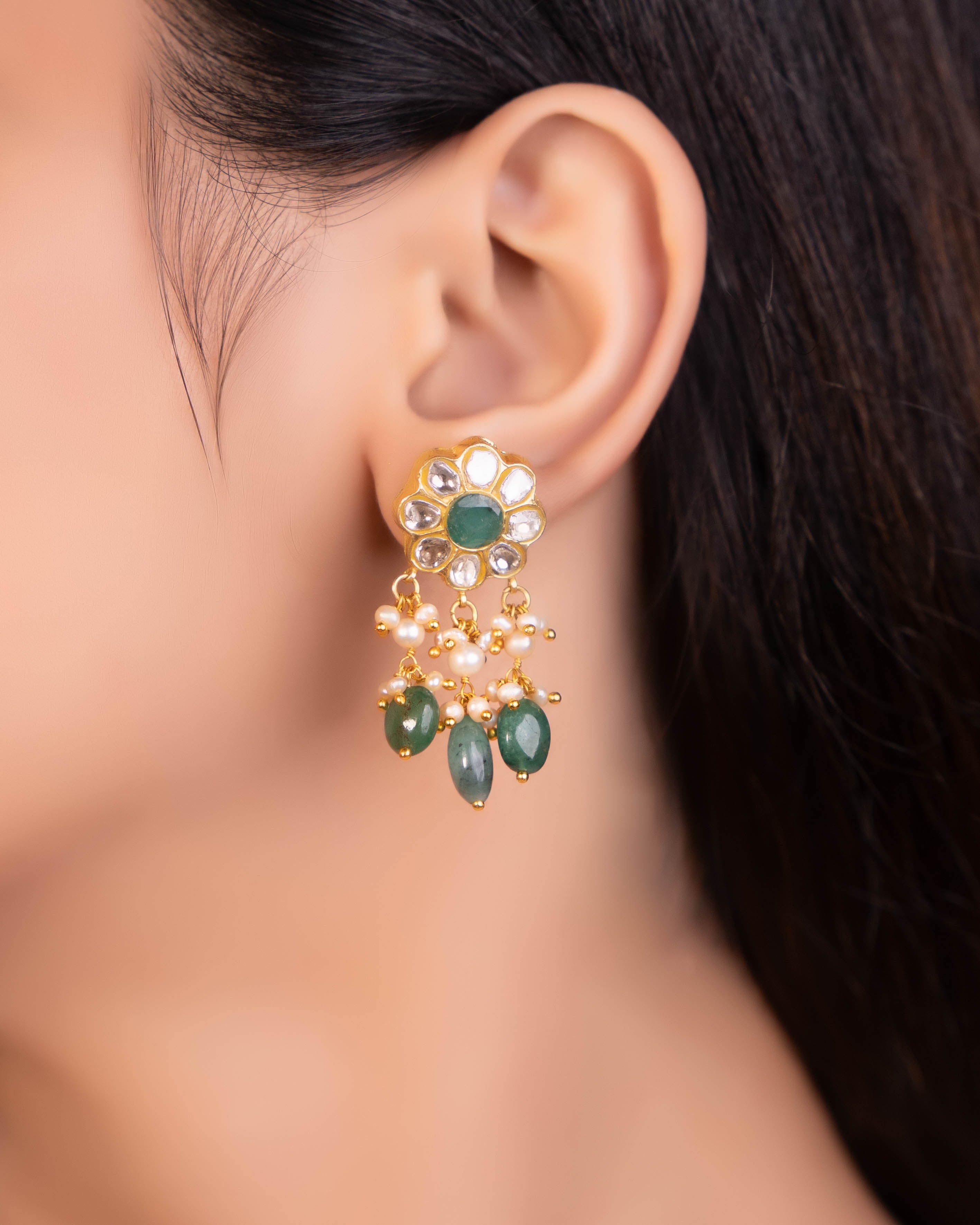 Mariam Choker And Ishika Tops Polki Set