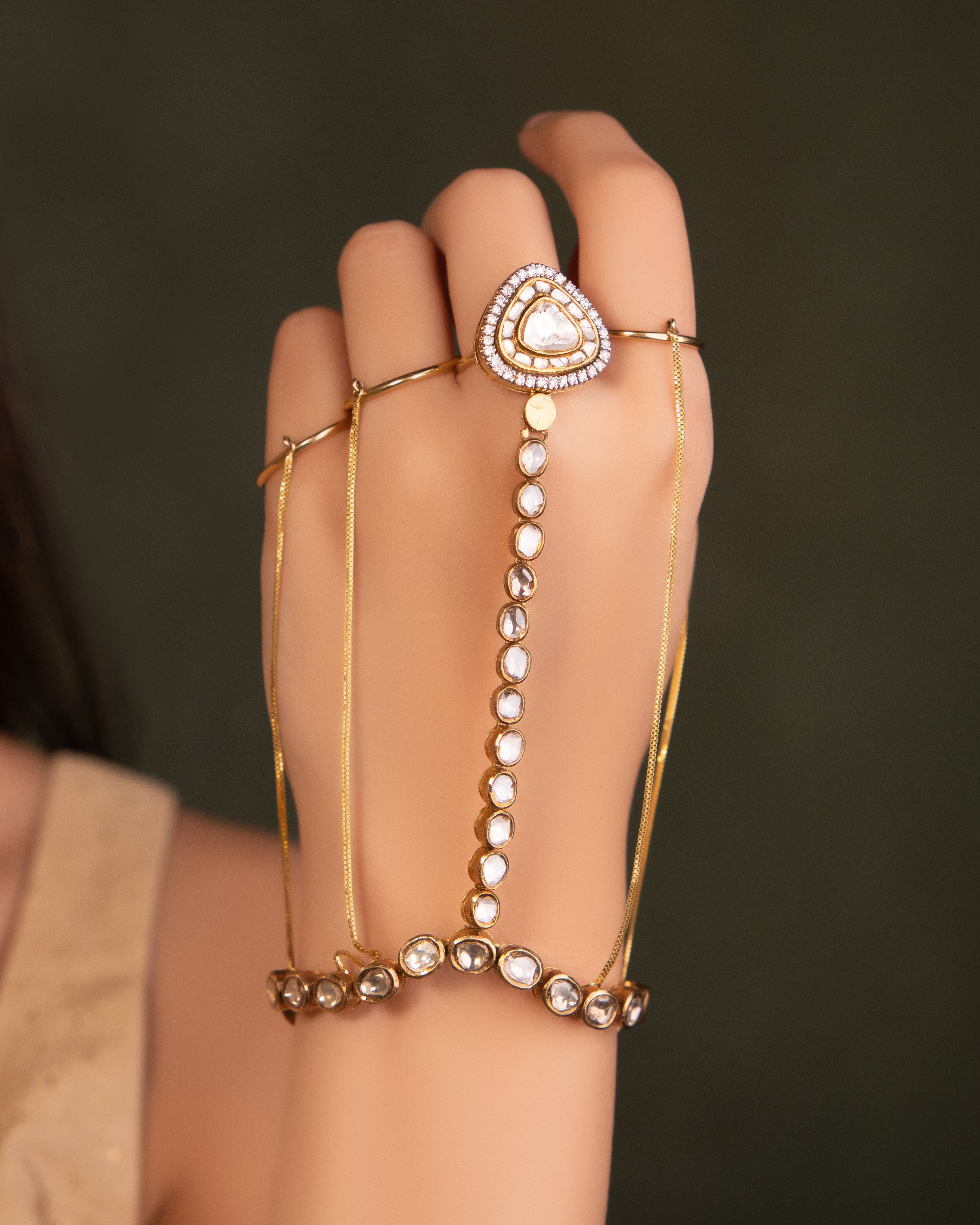 Zeenat Jadau Polki And Diamond Bangle